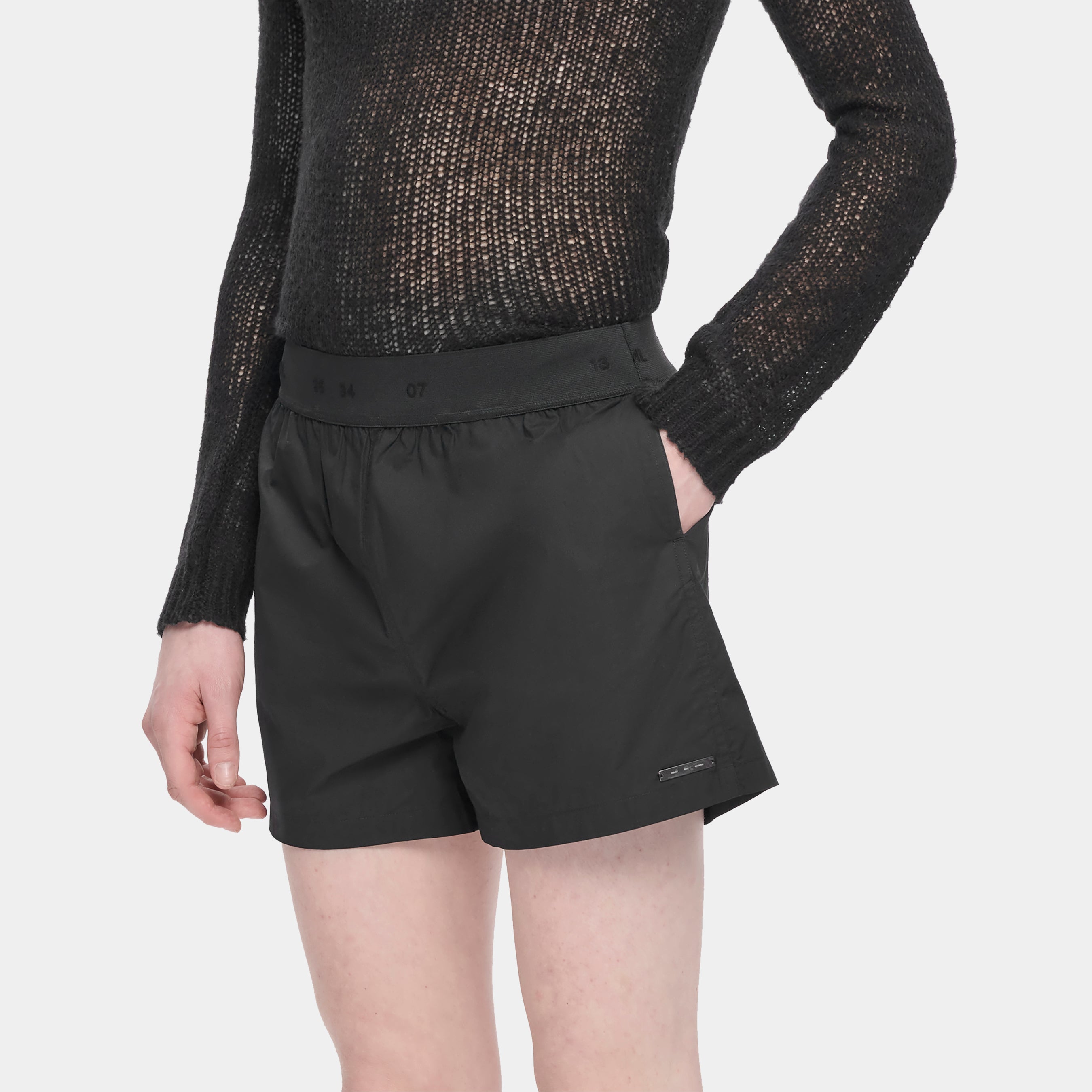 HE, product: PLANNAR BOXERS (Fig. 4)