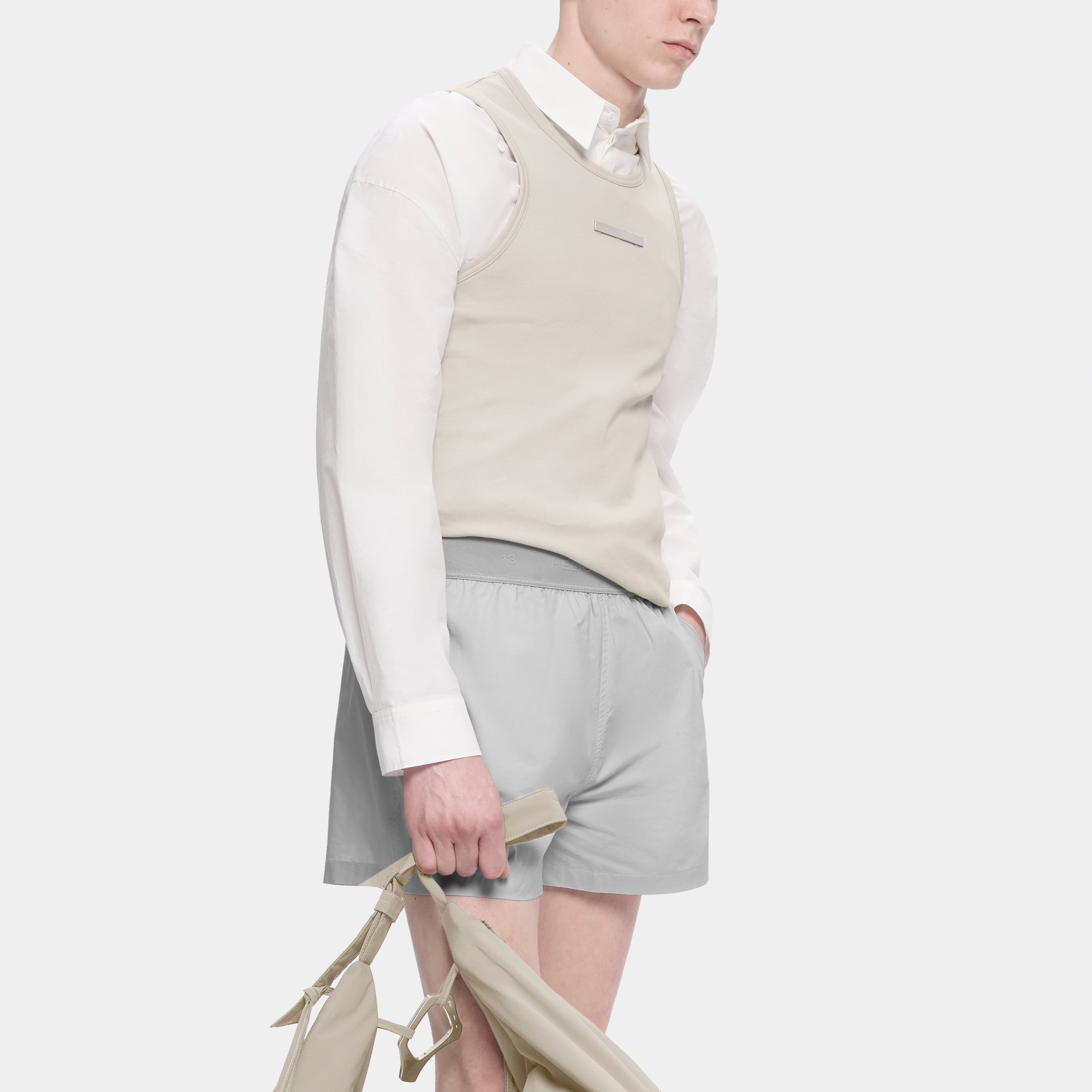 HE, product: ASTRAPE TOP (Fig. 6)