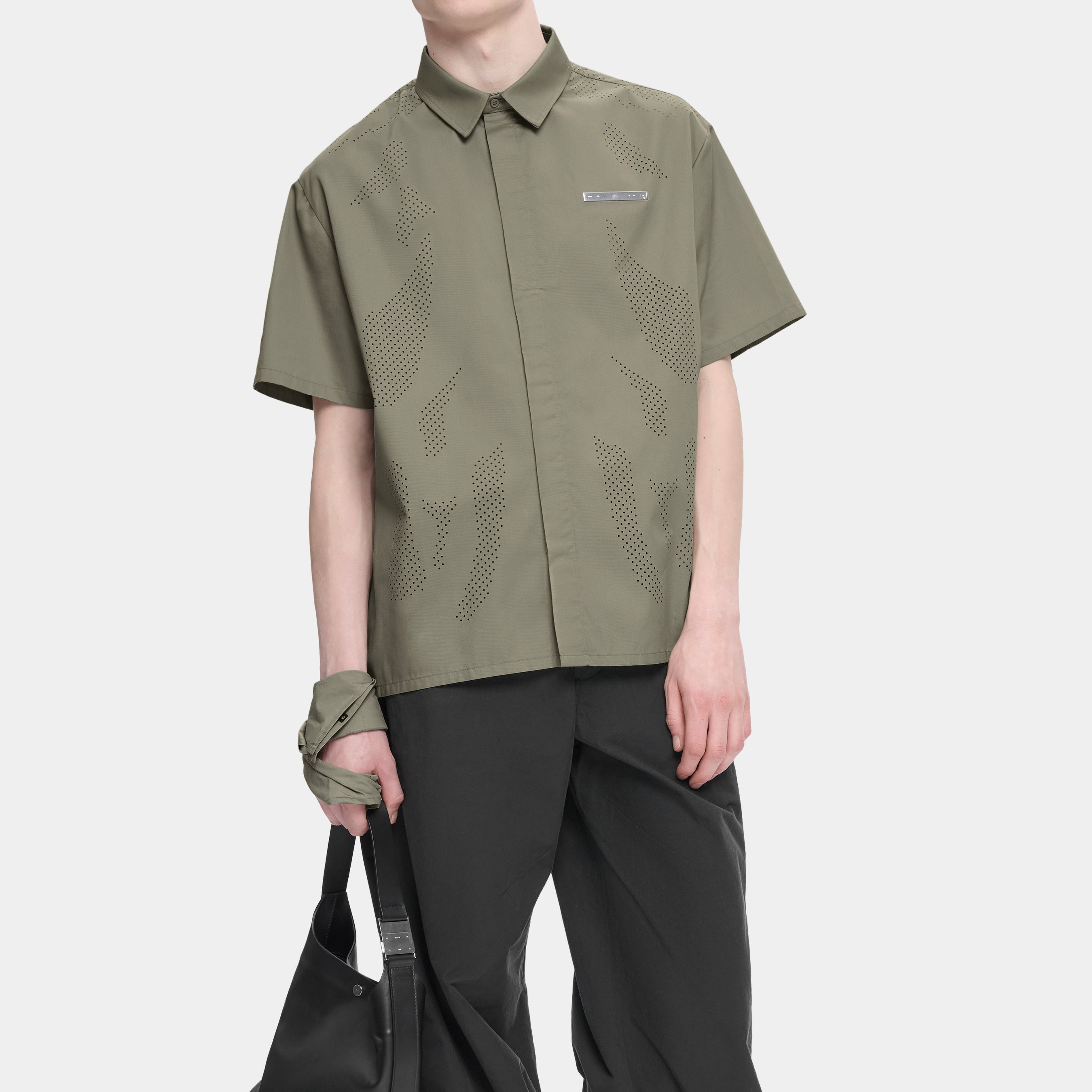 HE, product: ALSORAN SS SHIRT (Fig. 4)