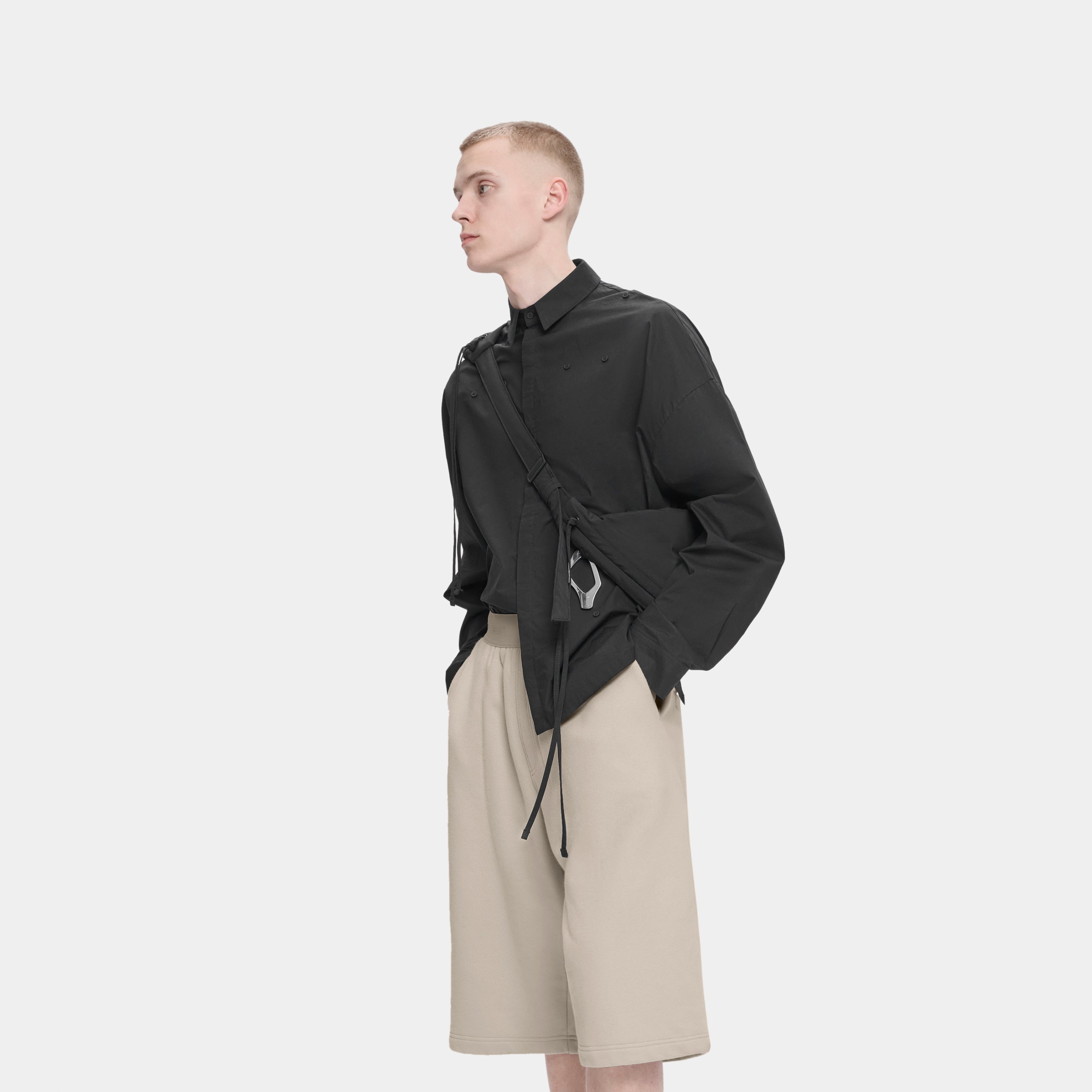 HE, product: PLANNAR BERMUDAS (Fig. 6)