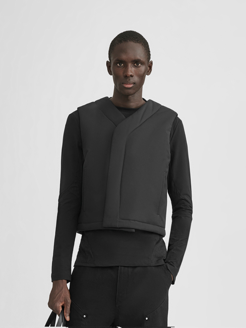 HE, product: OVERTONE VEST (Thumbnail alt.)