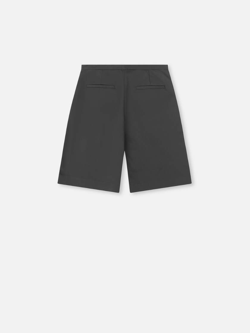 HE, product: RIMA TAILORING SHORTS (Thumbnail alt.)
