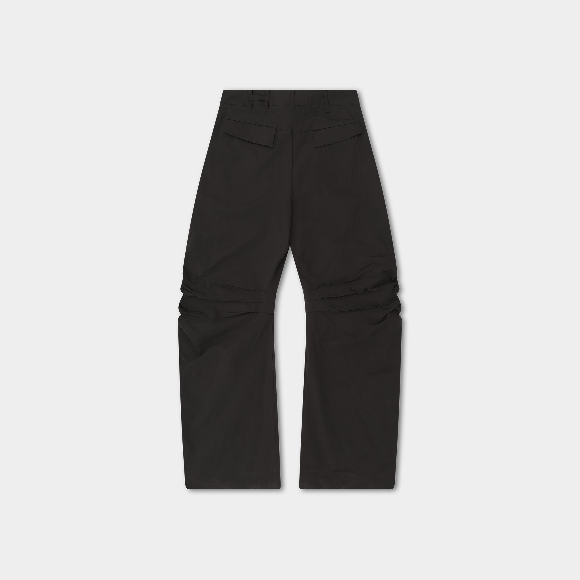 HE, product: FERRO TROUSERS (Fig. 9)
