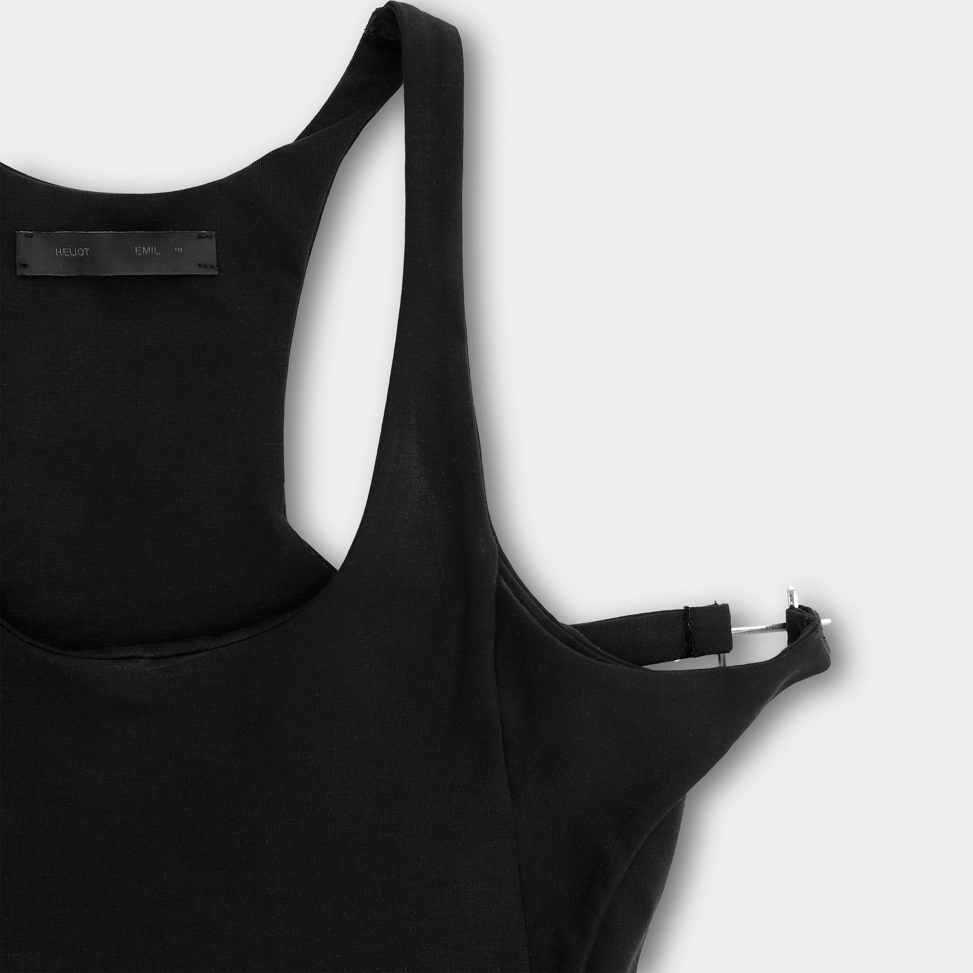 HE, product: GEODE DRESS (Fig. 8)