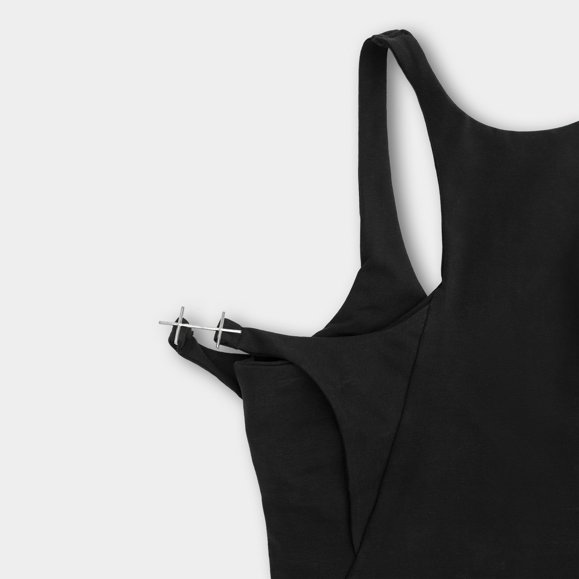 HE, product: GEODE DRESS (Fig. 9)