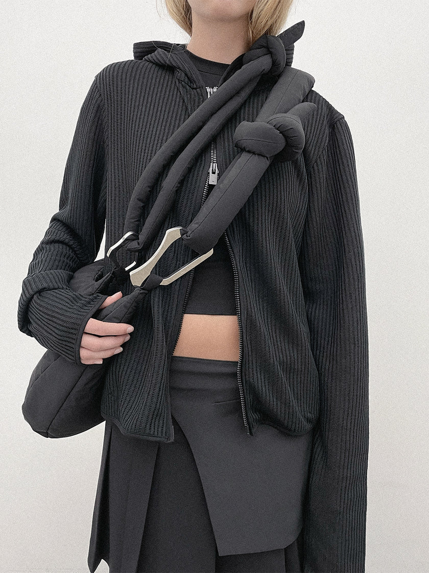 HE, product: MINI ATTACHE TOTE (Fig. 17)