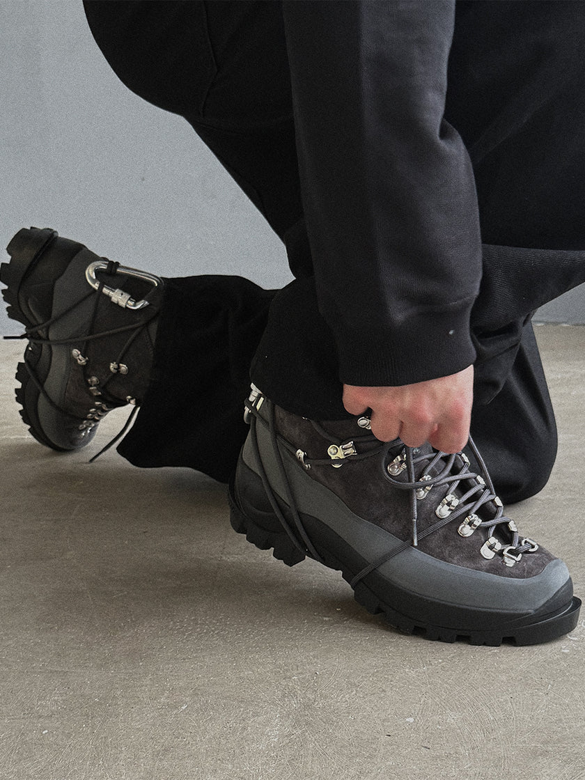 HE, index:  (mobile)