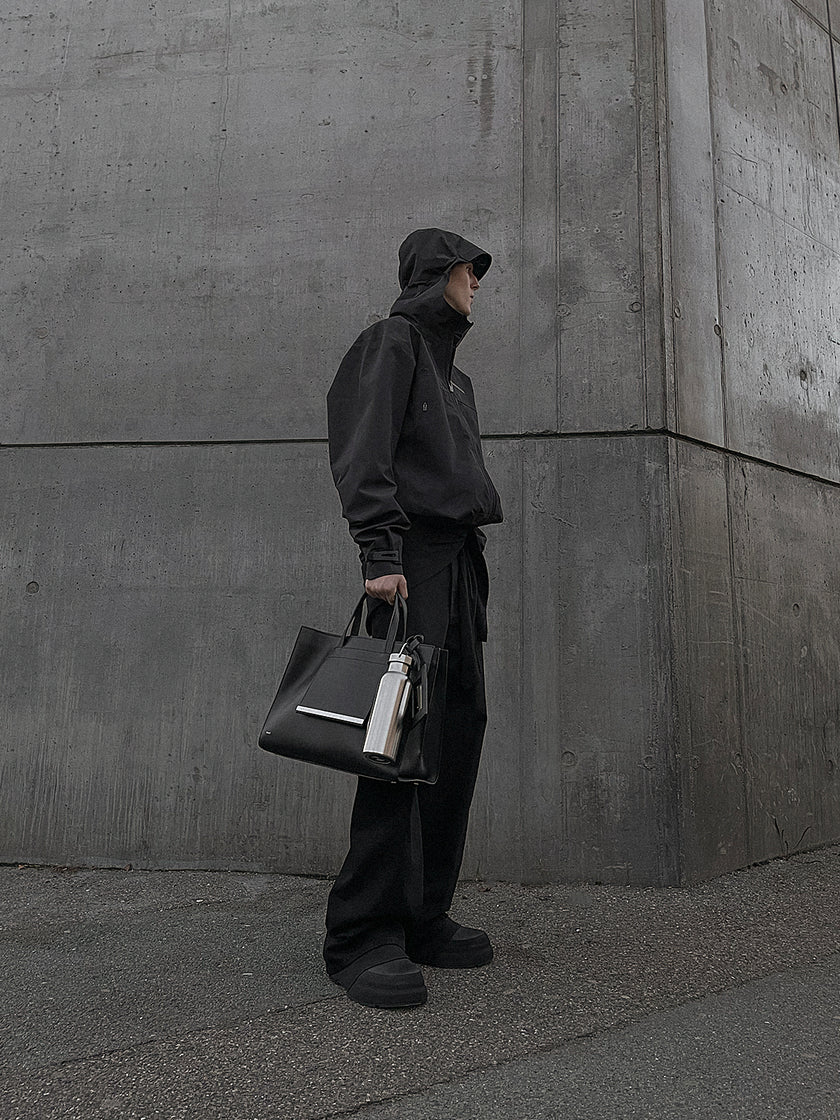 HE, product: BOTTLE (Fig. 3)