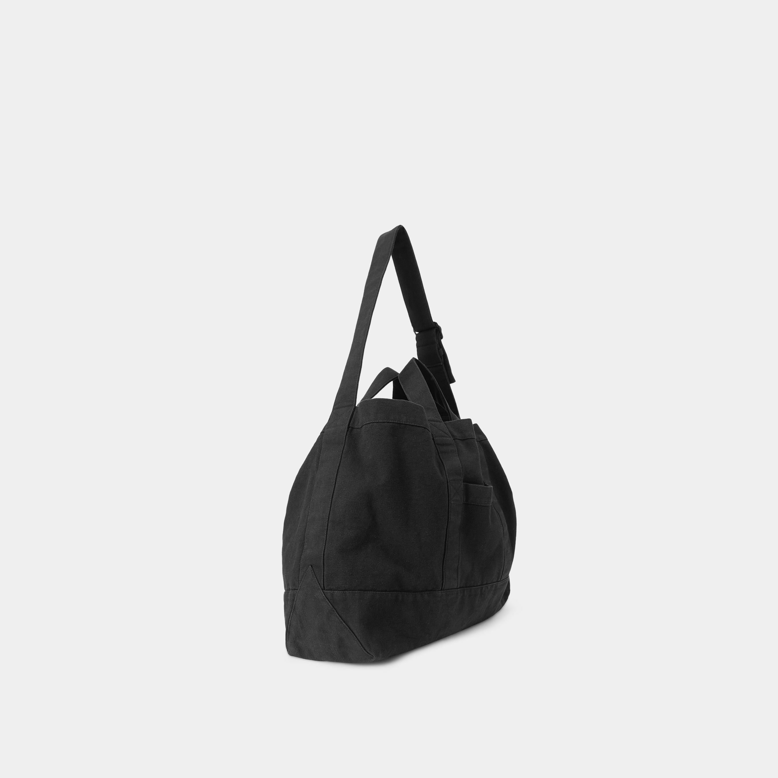 HE, product: UNIFORM TOTE BAG (Fig. 9)
