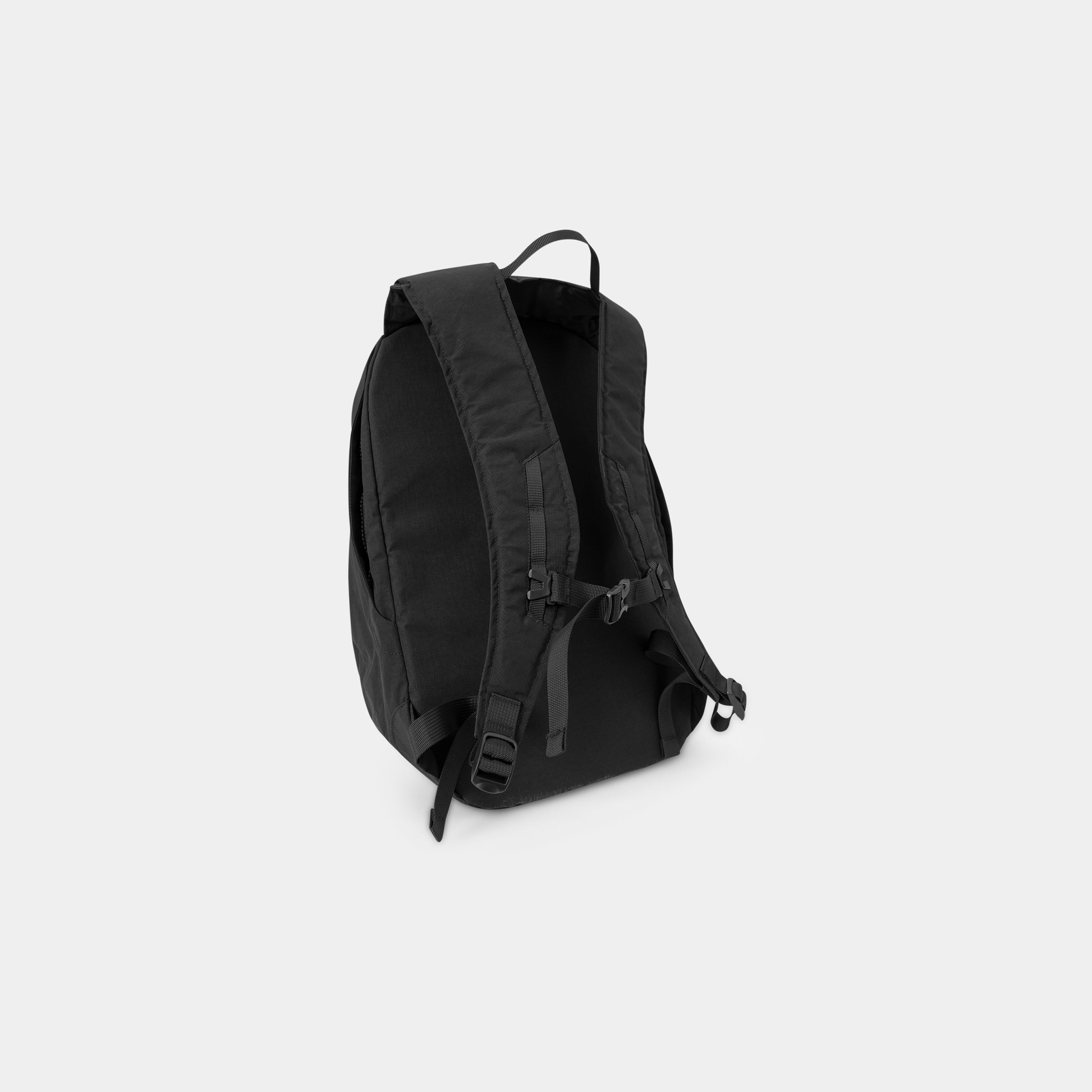 HE, product: MAHLER BACKPACK (Fig. 4)