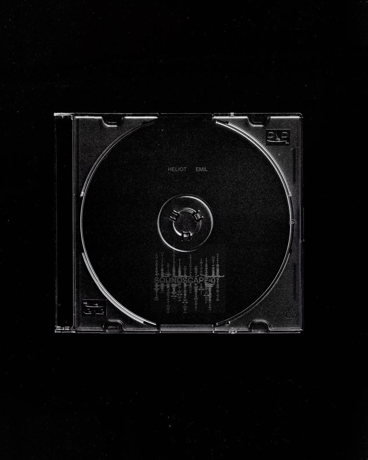 HELIOT EMIL__dekstop