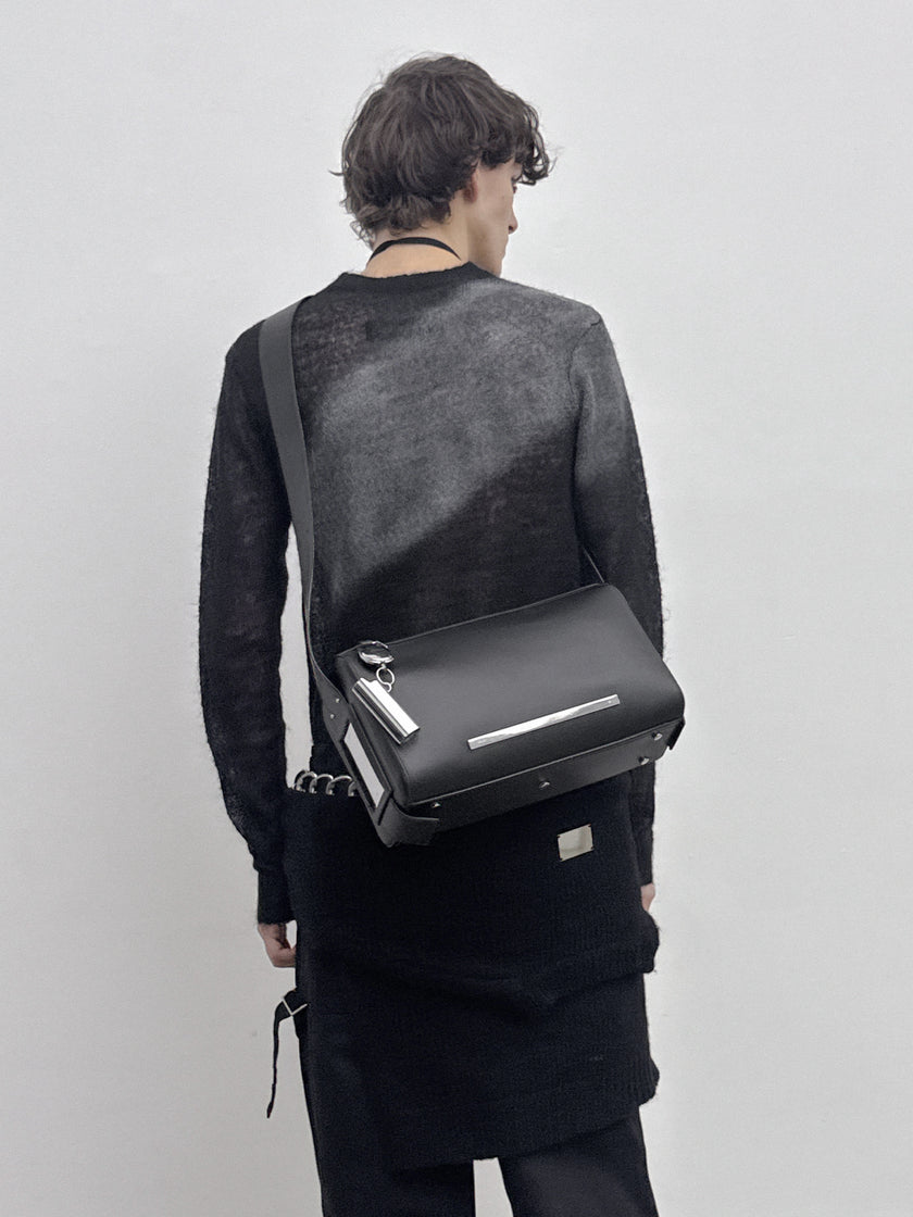 HE, product: Fluxus Crewneck (Fig. 14)