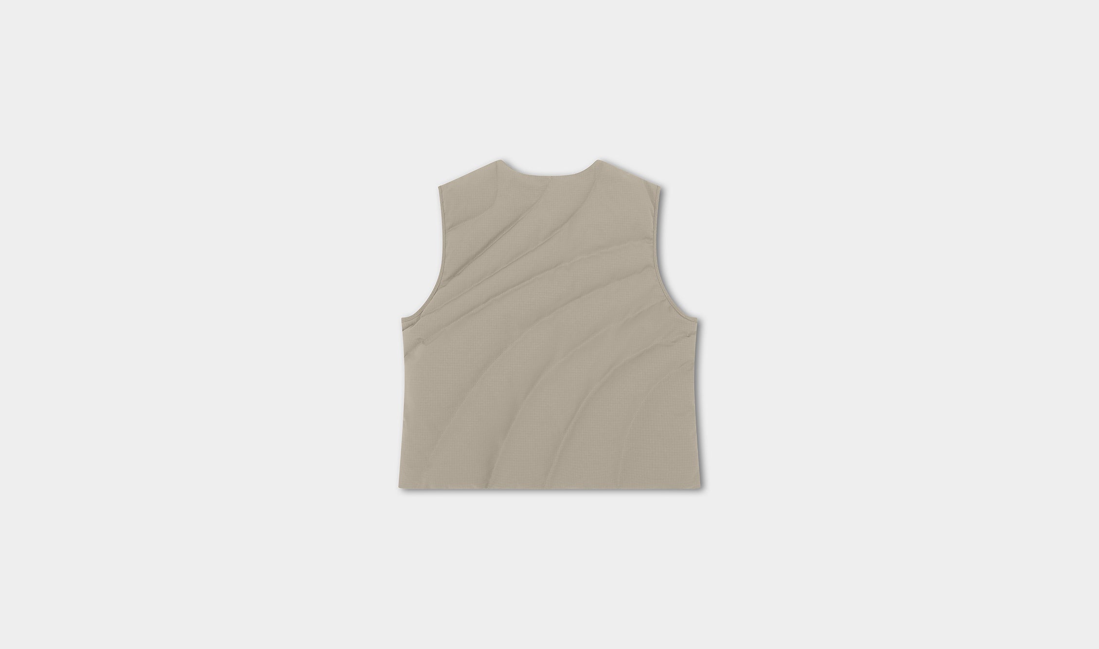 HE, product: VISUS DOWN VEST (Fig. 8)
