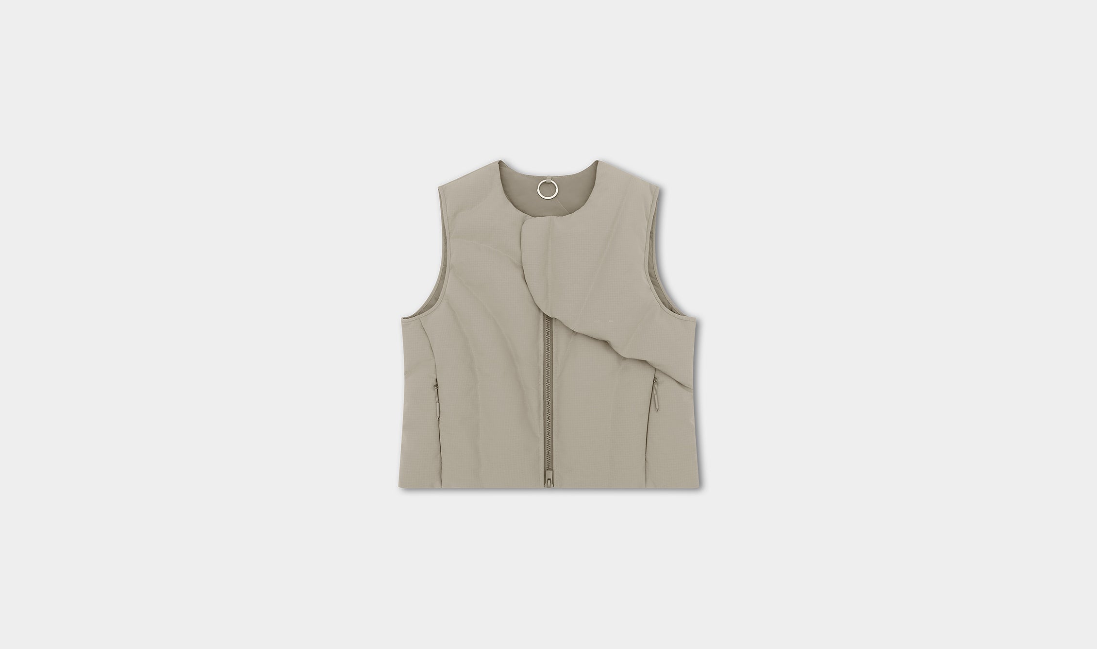 HE, product: VISUS DOWN VEST (Fig. 1)