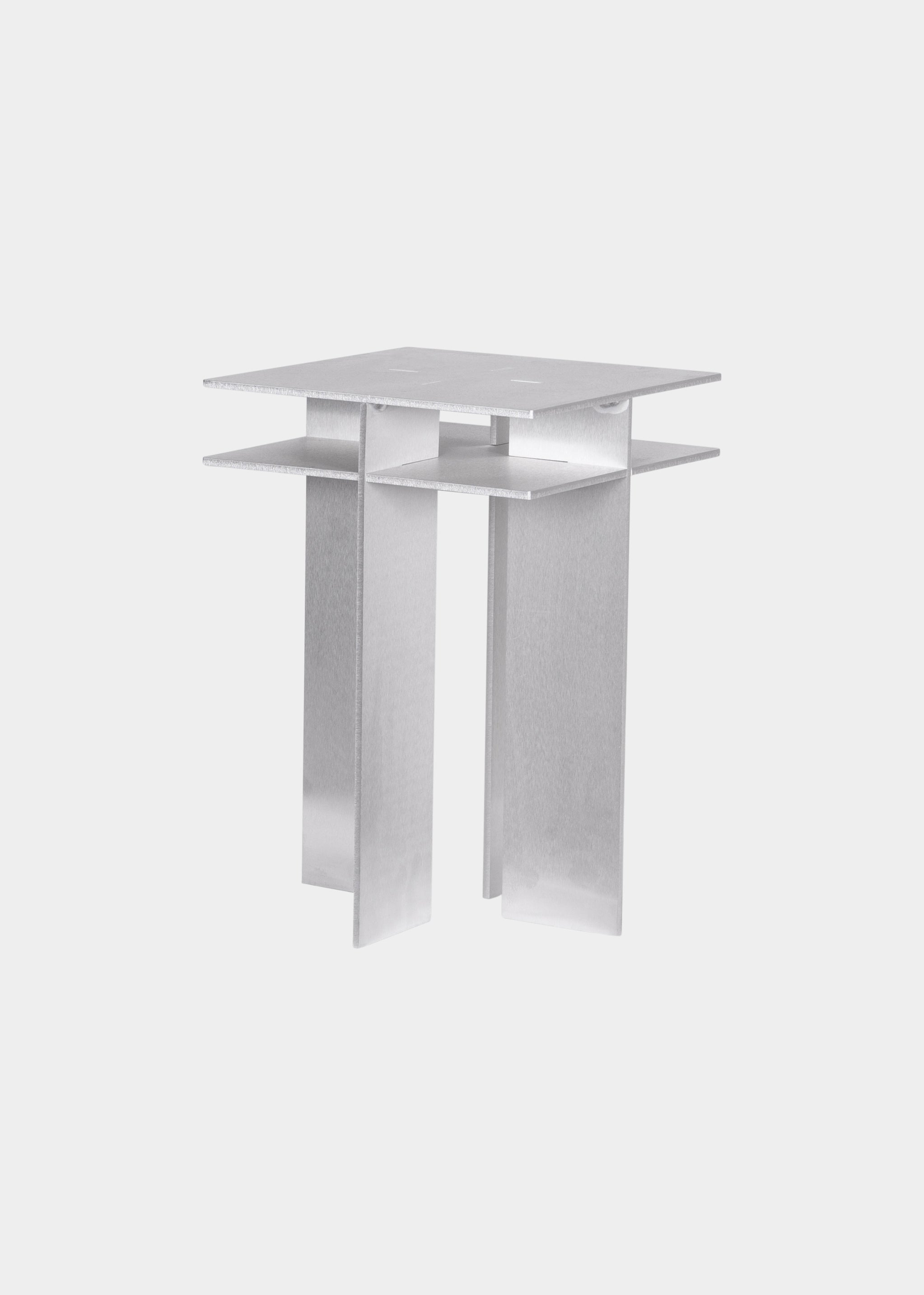 HE, product: STOOL (Fig. 1)
