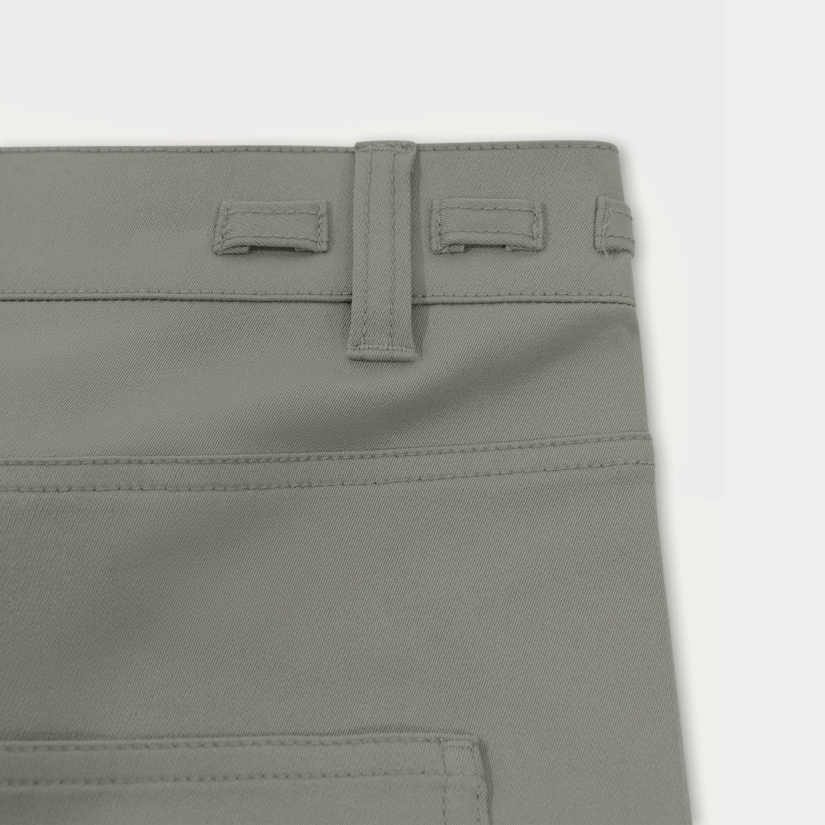 HE, product: DRESSAGE TROUSERS (Fig. 9)