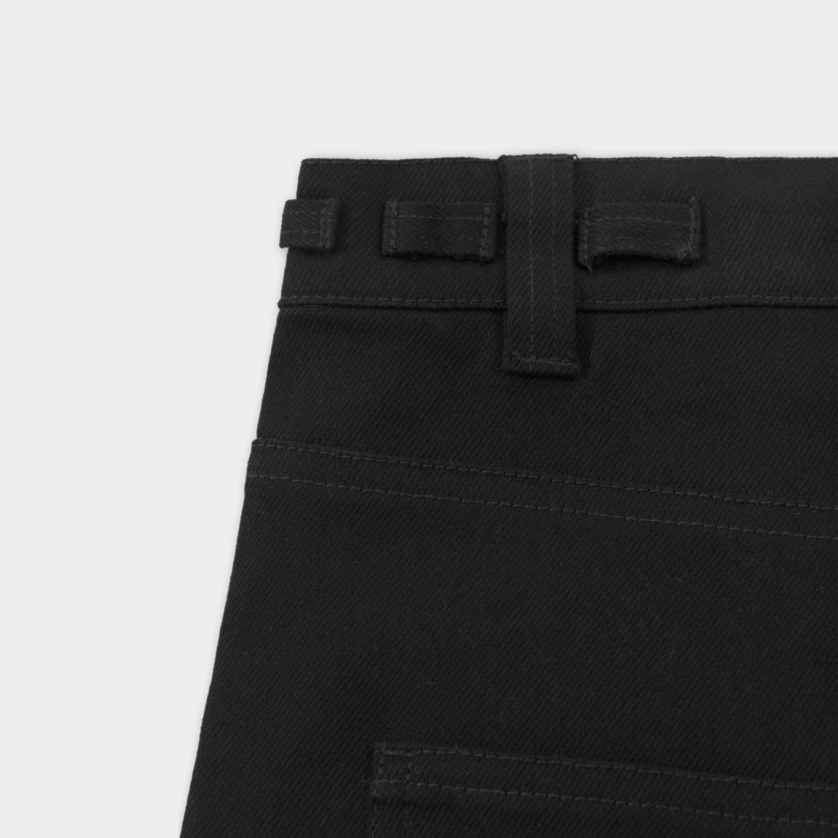 HE, product: GAIT DENIM TROUSERS (Fig. 9)