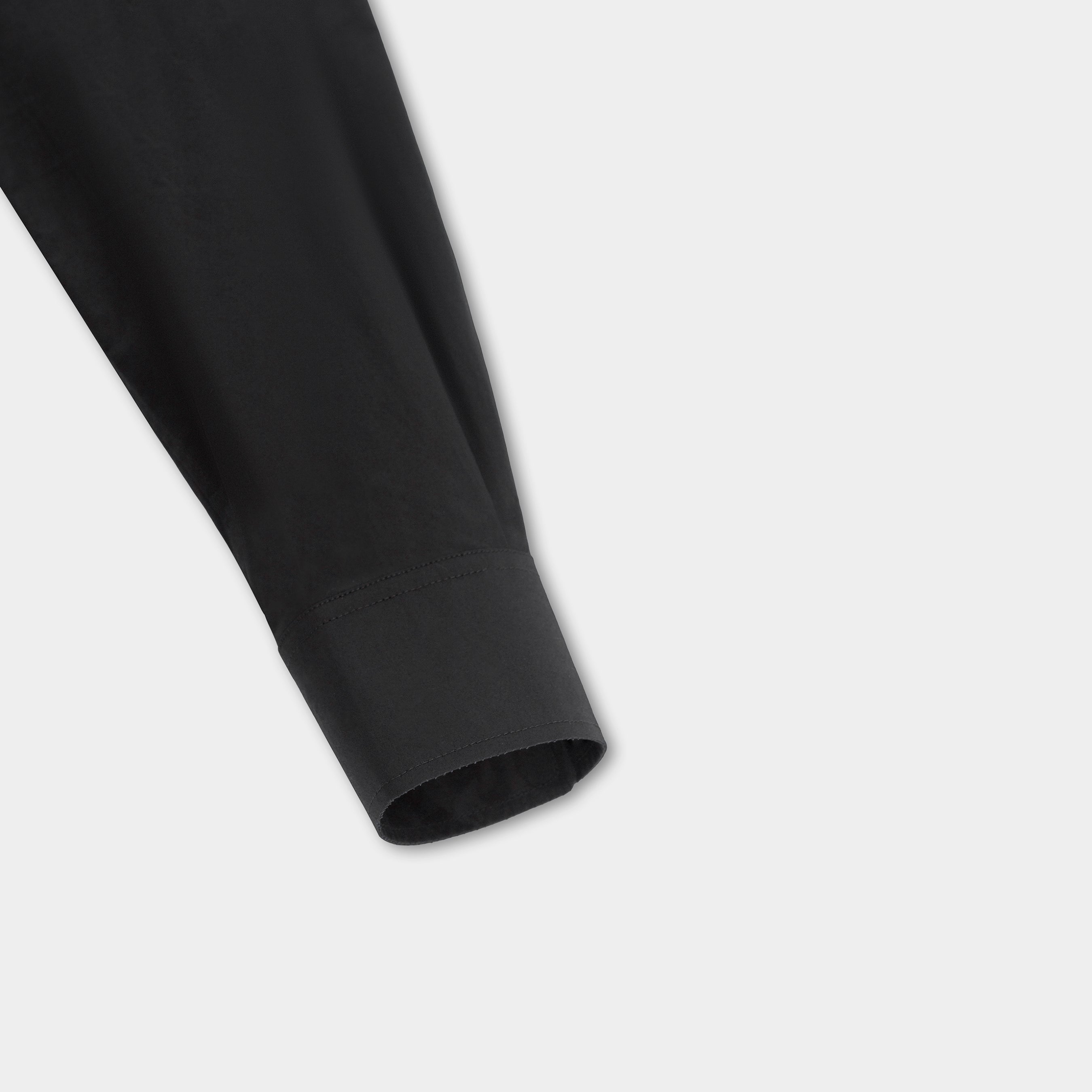 HE, product: BRIDLE SHIRT (Fig. 10)