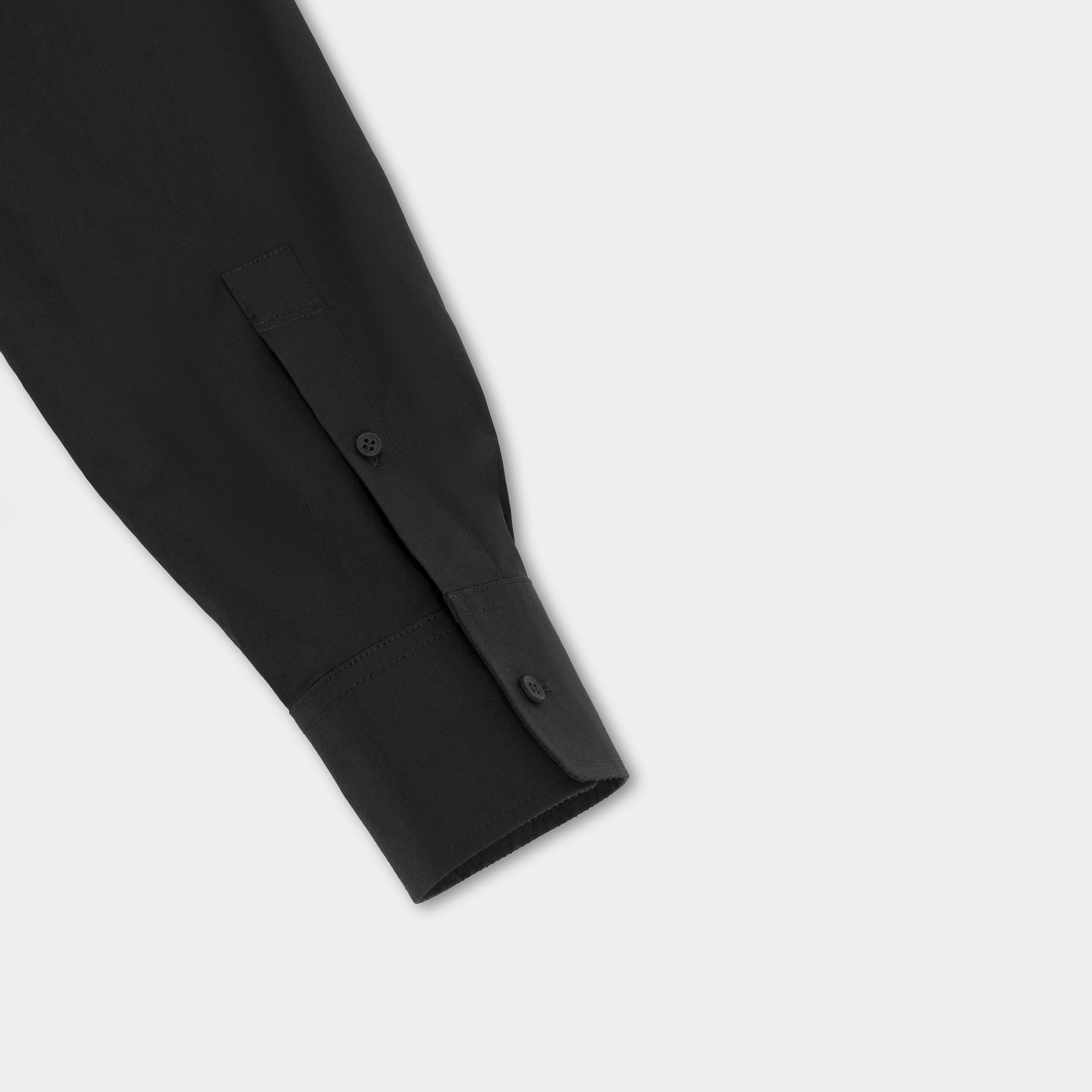 HE, product: SINEW SHIRT (Fig. 5)