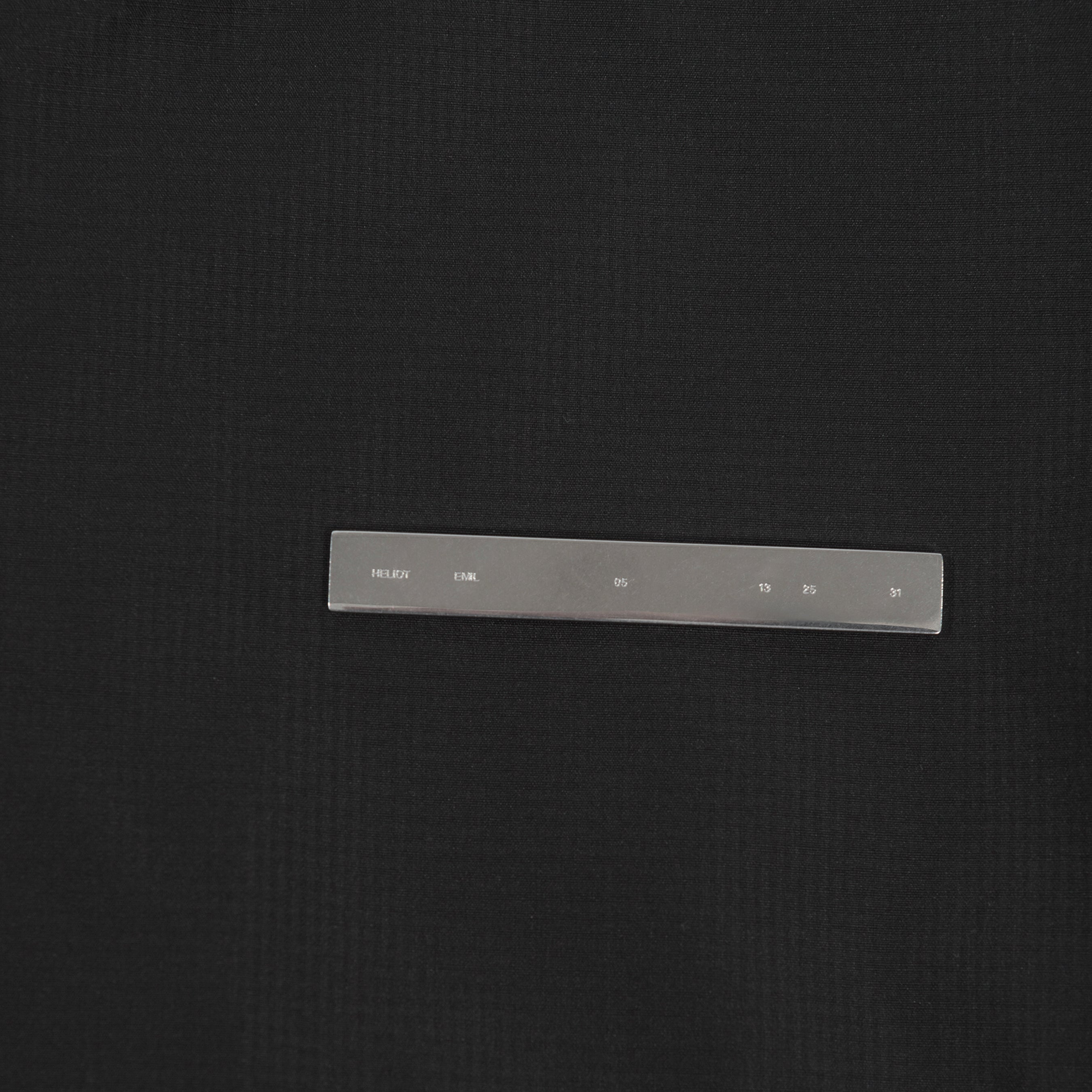 HE, product: KLADRUBER JACKET (Fig. 12)