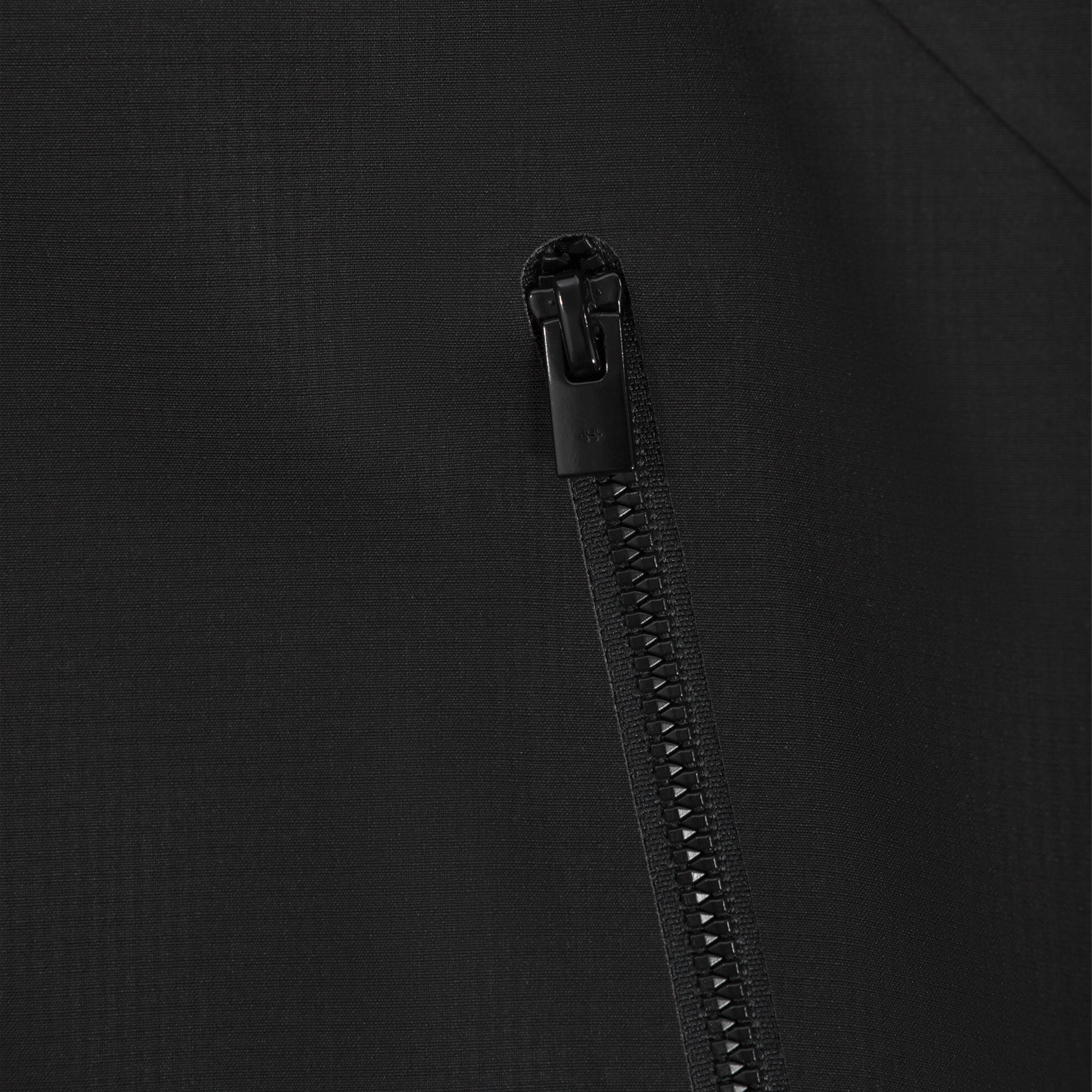 HE, product: KLADRUBER JACKET (Fig. 14)