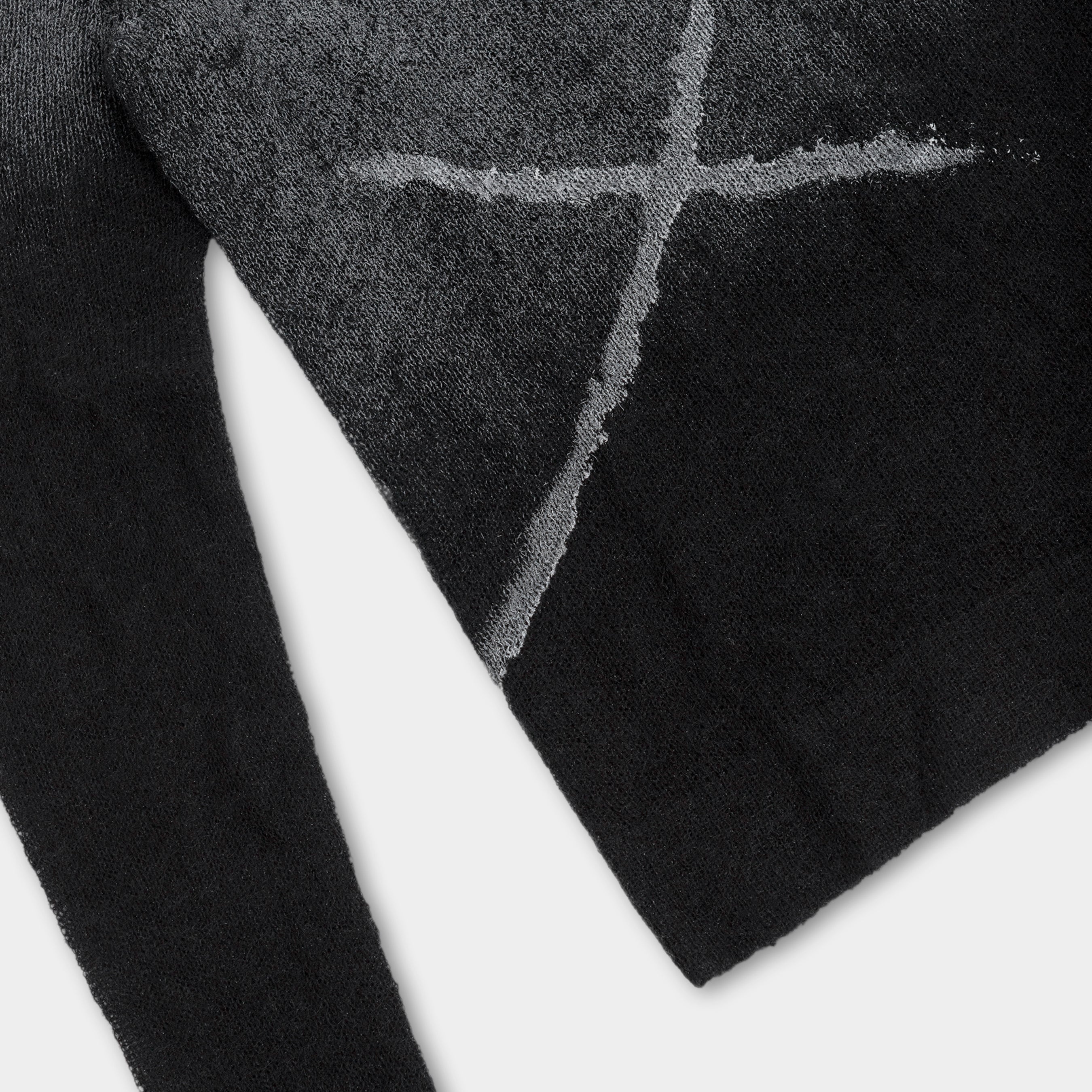 HE, product: Fluxus Crewneck (Fig. 9)