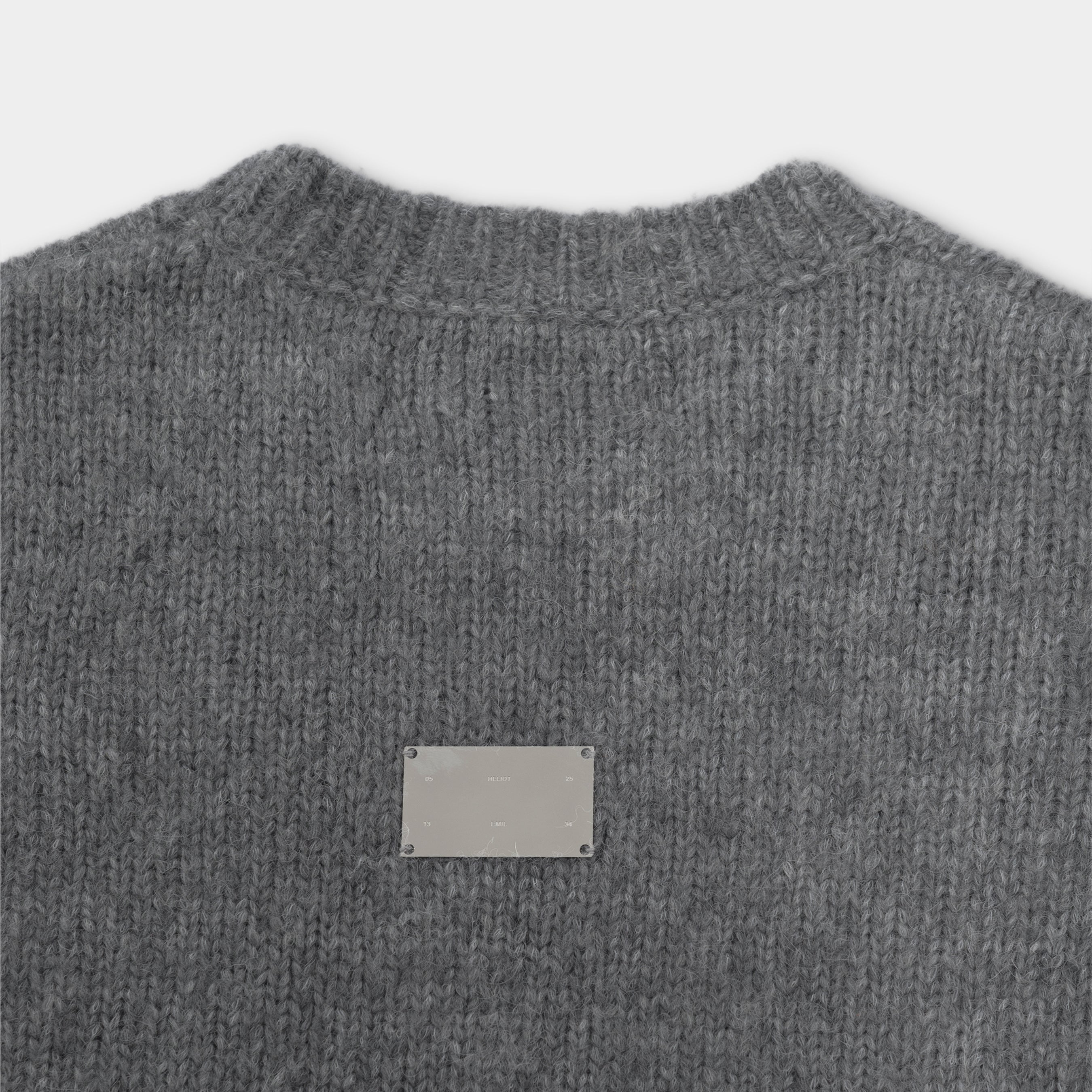 HE, product: ROAN ALPACA KNIT (Fig. 8)