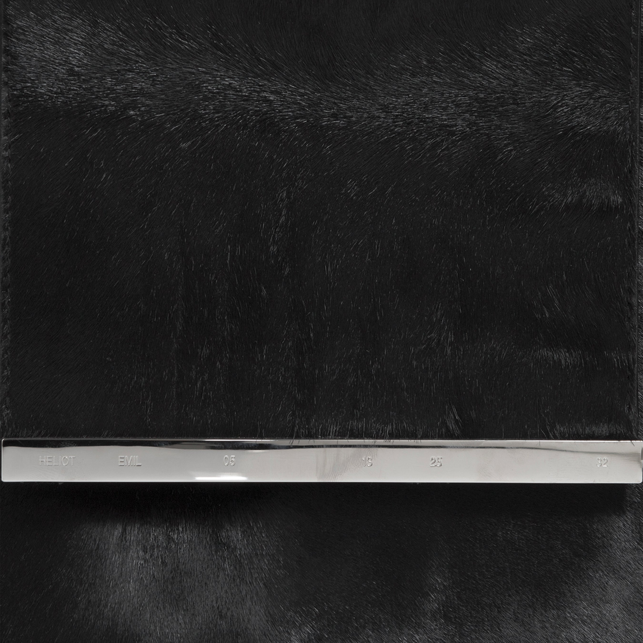 HE, product: VESPERA BAG (Fig. 7)