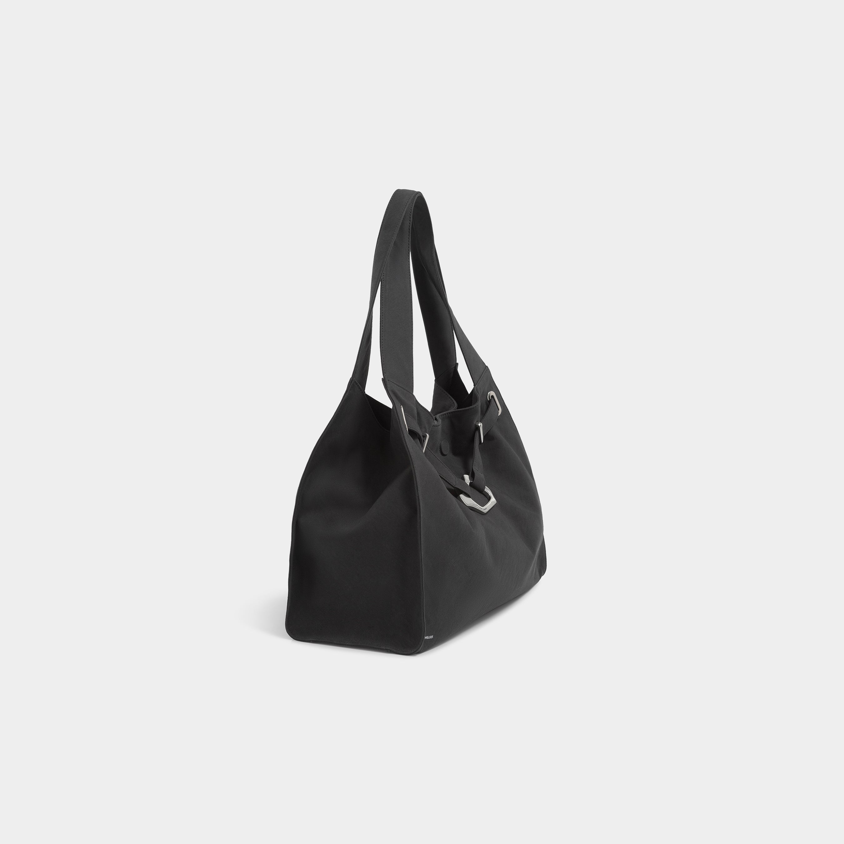 HE, product: SHAGYA BAG (Fig. 8)