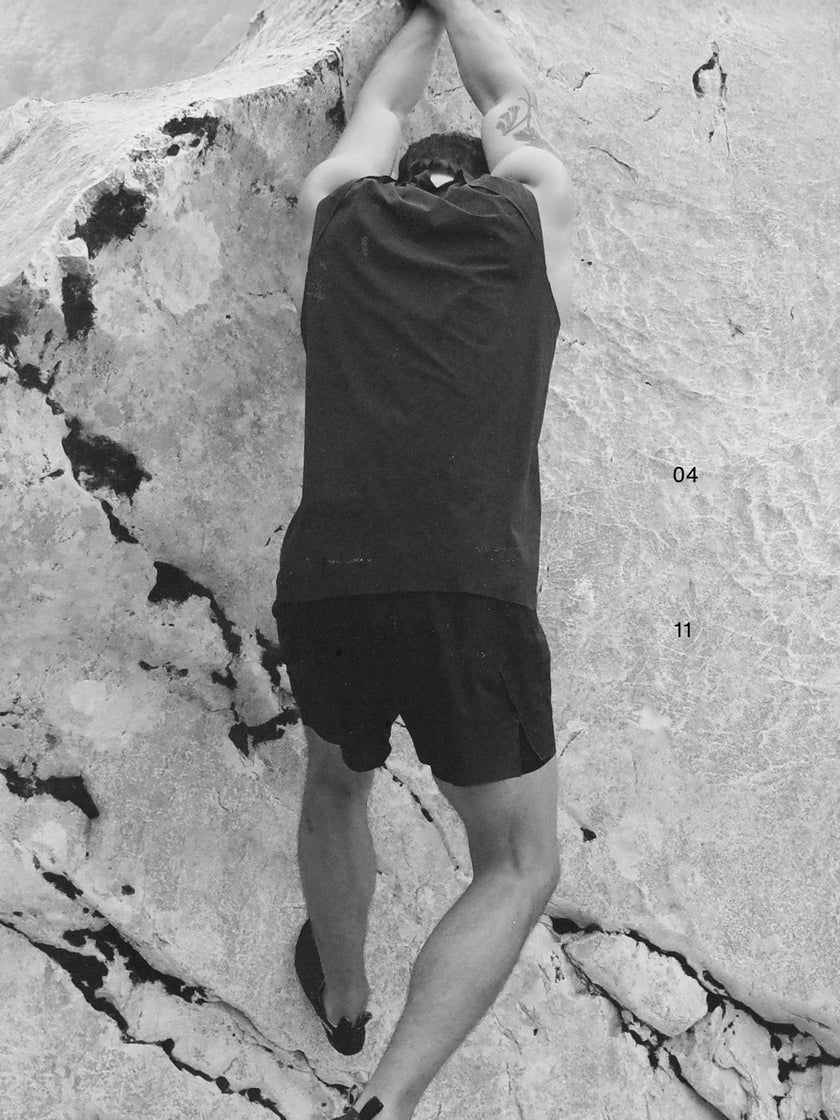 HE, index: . (desktop)