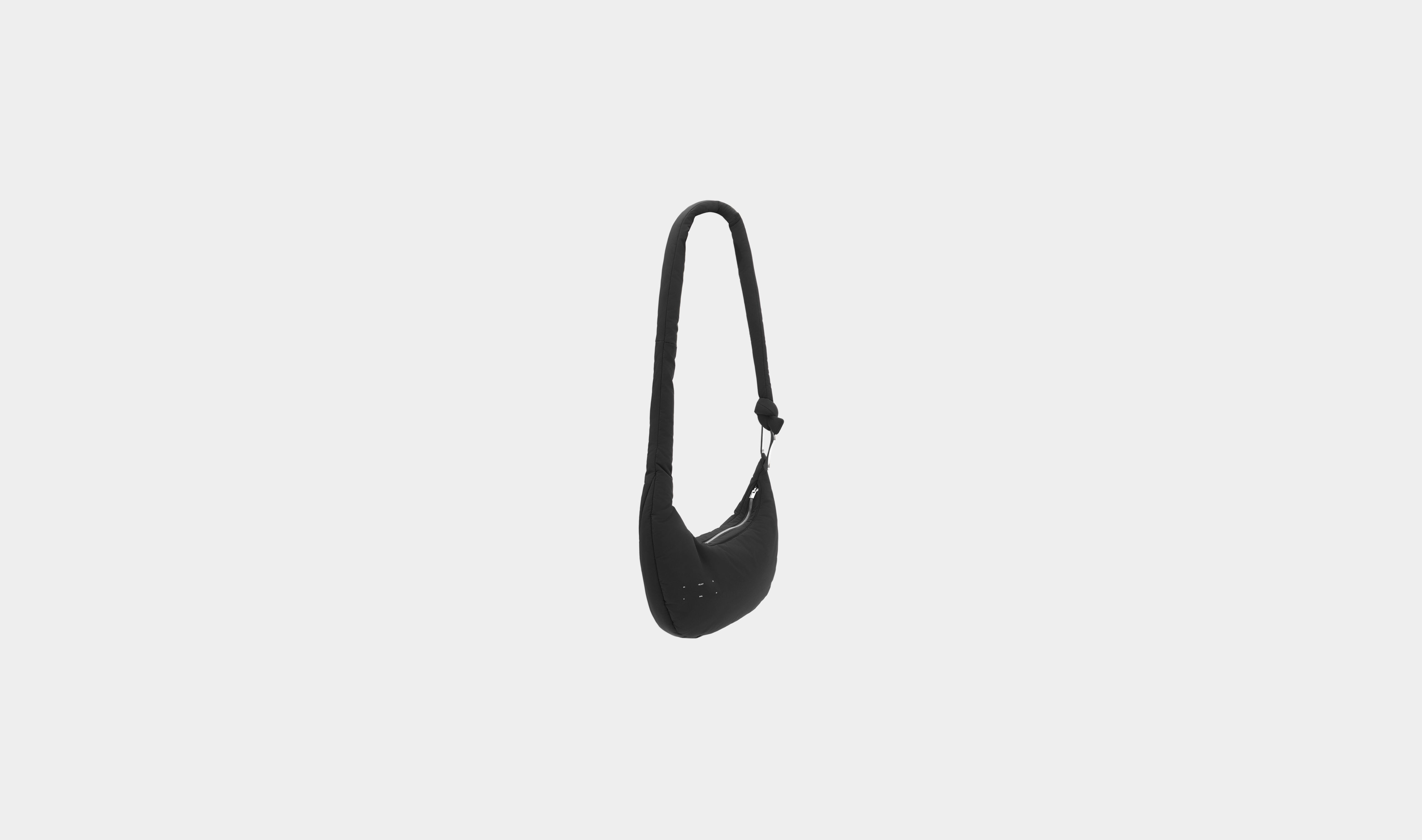 HE, product: ATTACHE TOTE (Fig. 9)