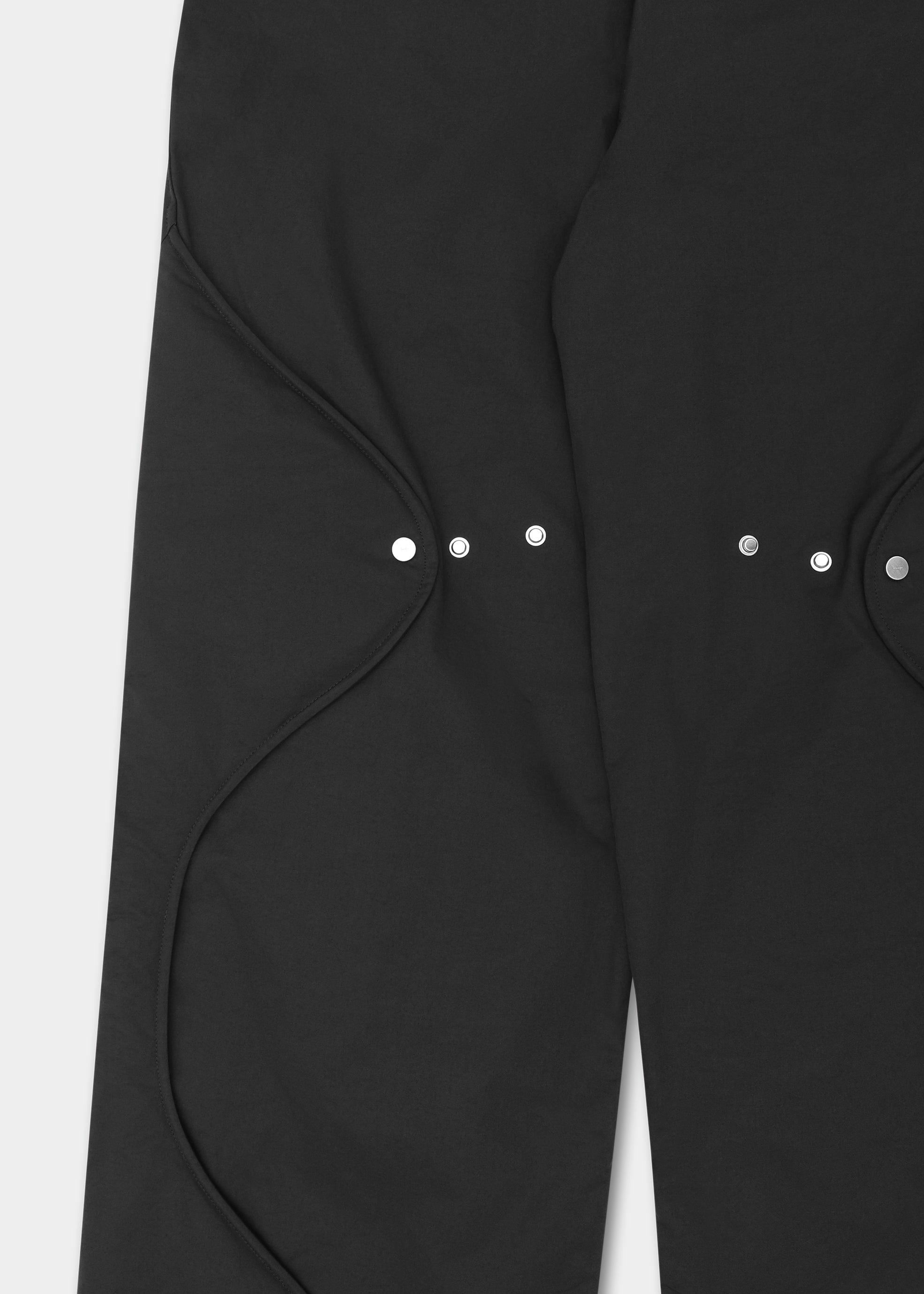 HE, product: CONCORDANCE PUFFED CARGO (Fig. 7)