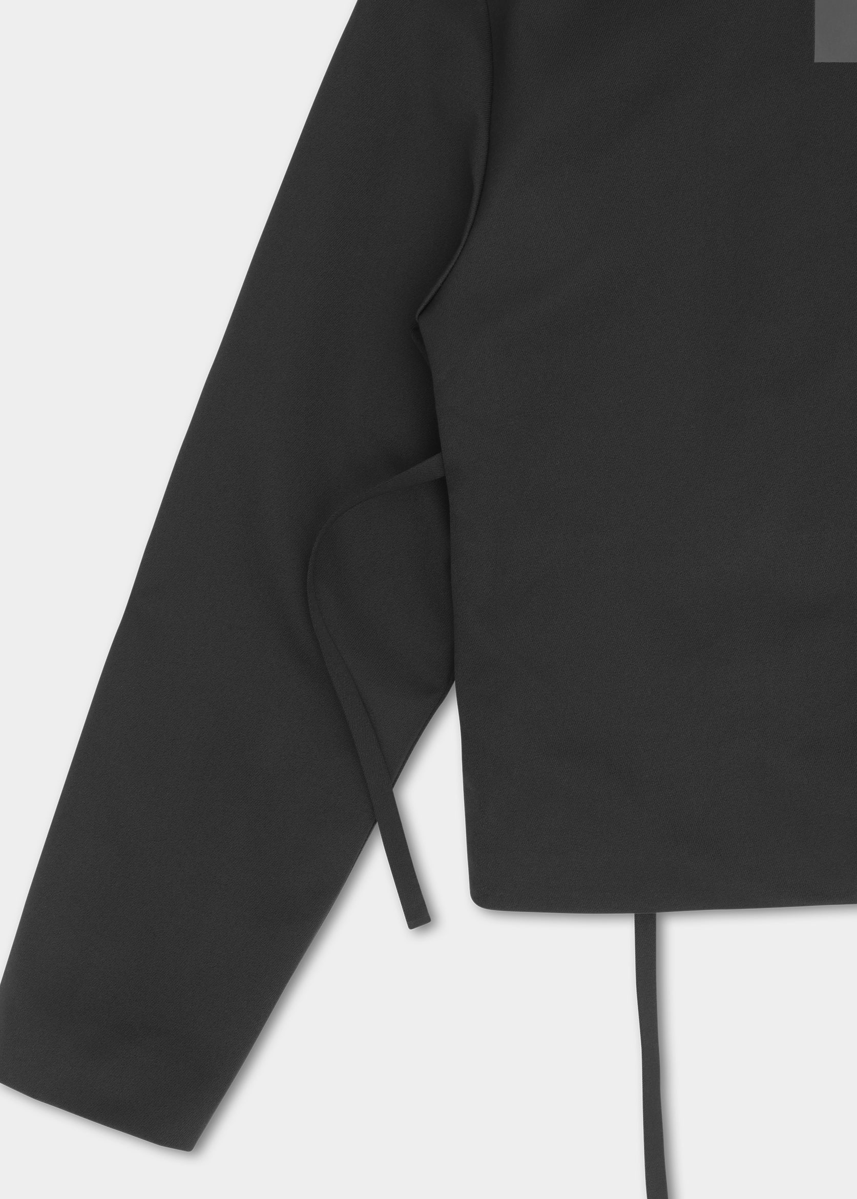 HE, product: ADSUM JACKET (Fig. 11)