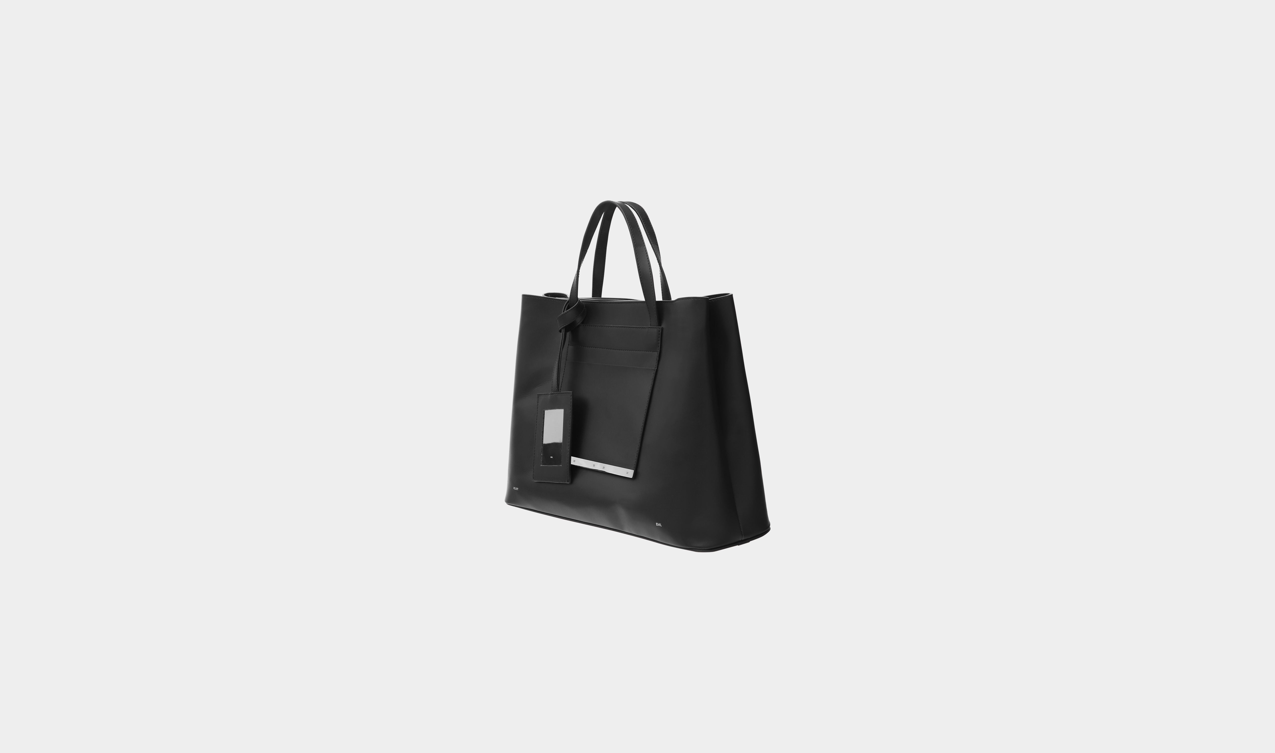HE, product: VESPERA BAG (Fig. 10)