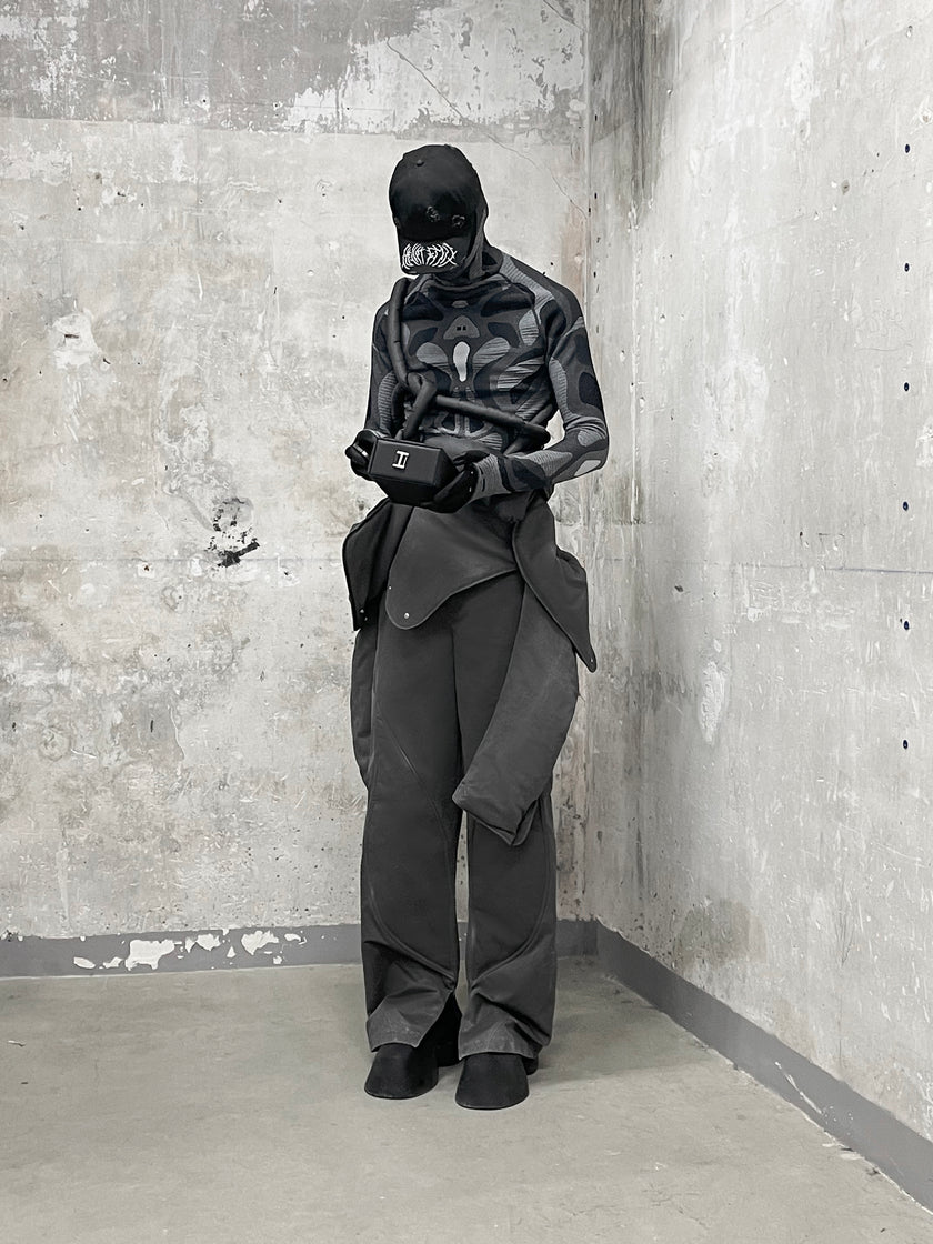 HE, product: DISTORTED CAP (Fig. 6)