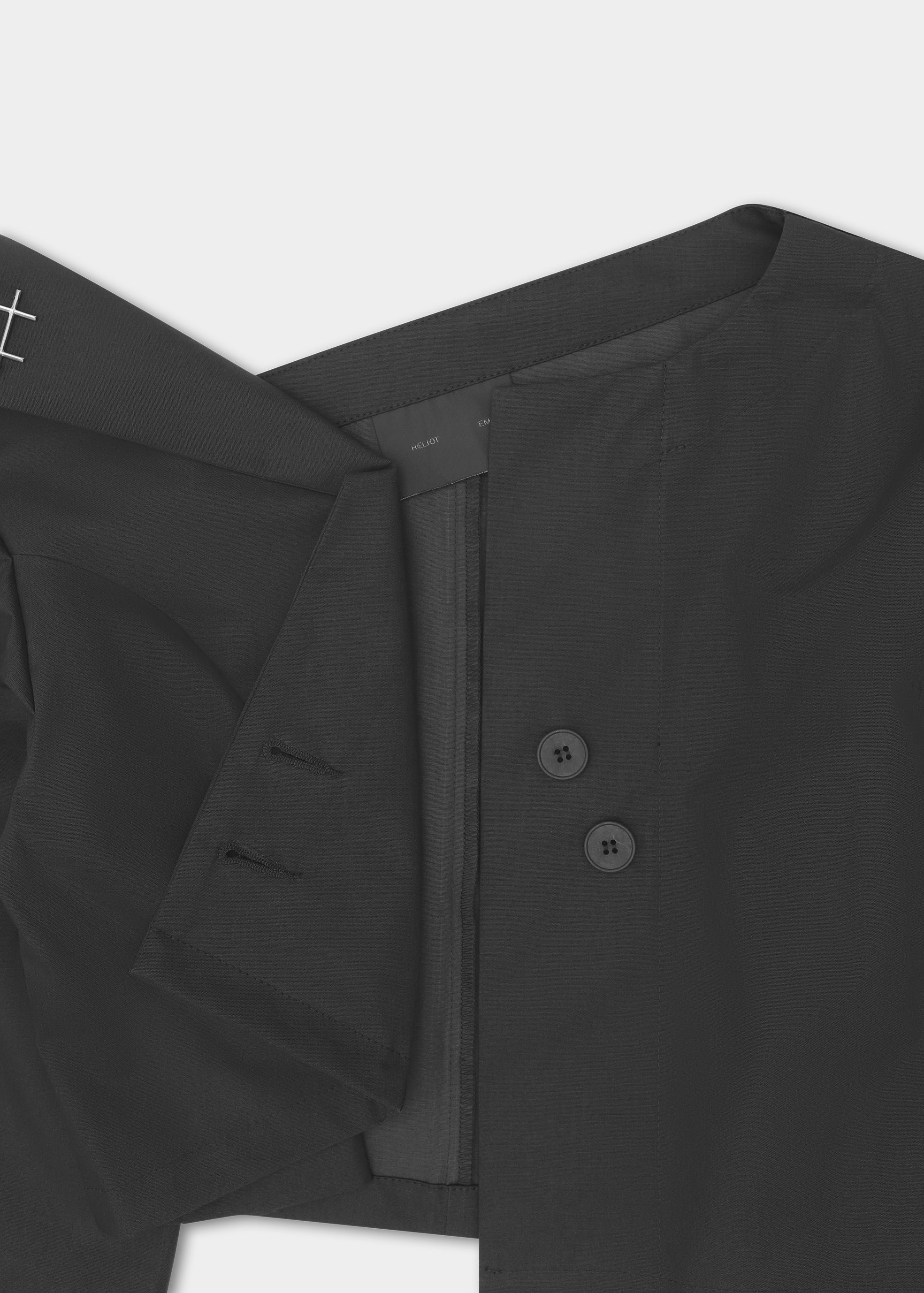 HE, product: KASEIGAN SHIRT (Fig. 9)