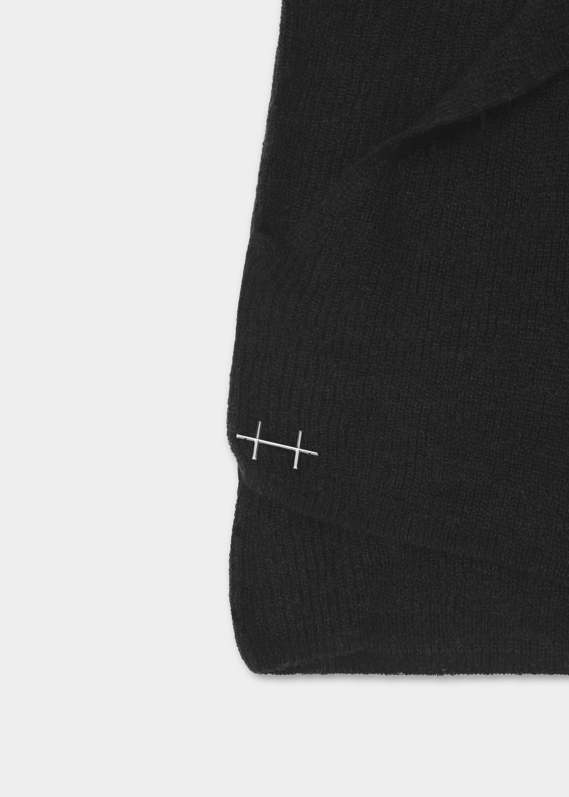 HE, product: ESTUARY TOP (Fig. 9)