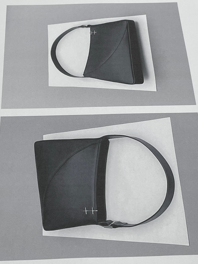 HE, product: EXINE SHOULDER BAG (Fig. 19)