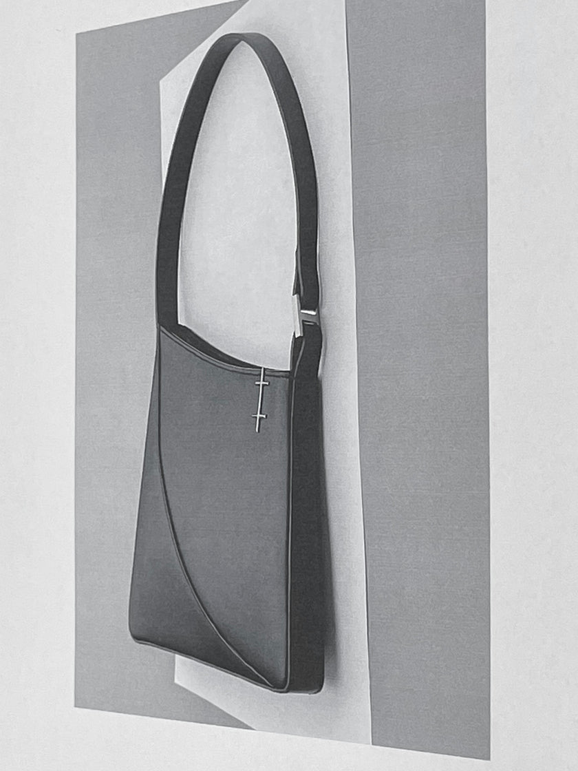 HE, product: EXINE SHOULDER BAG (Fig. 23)