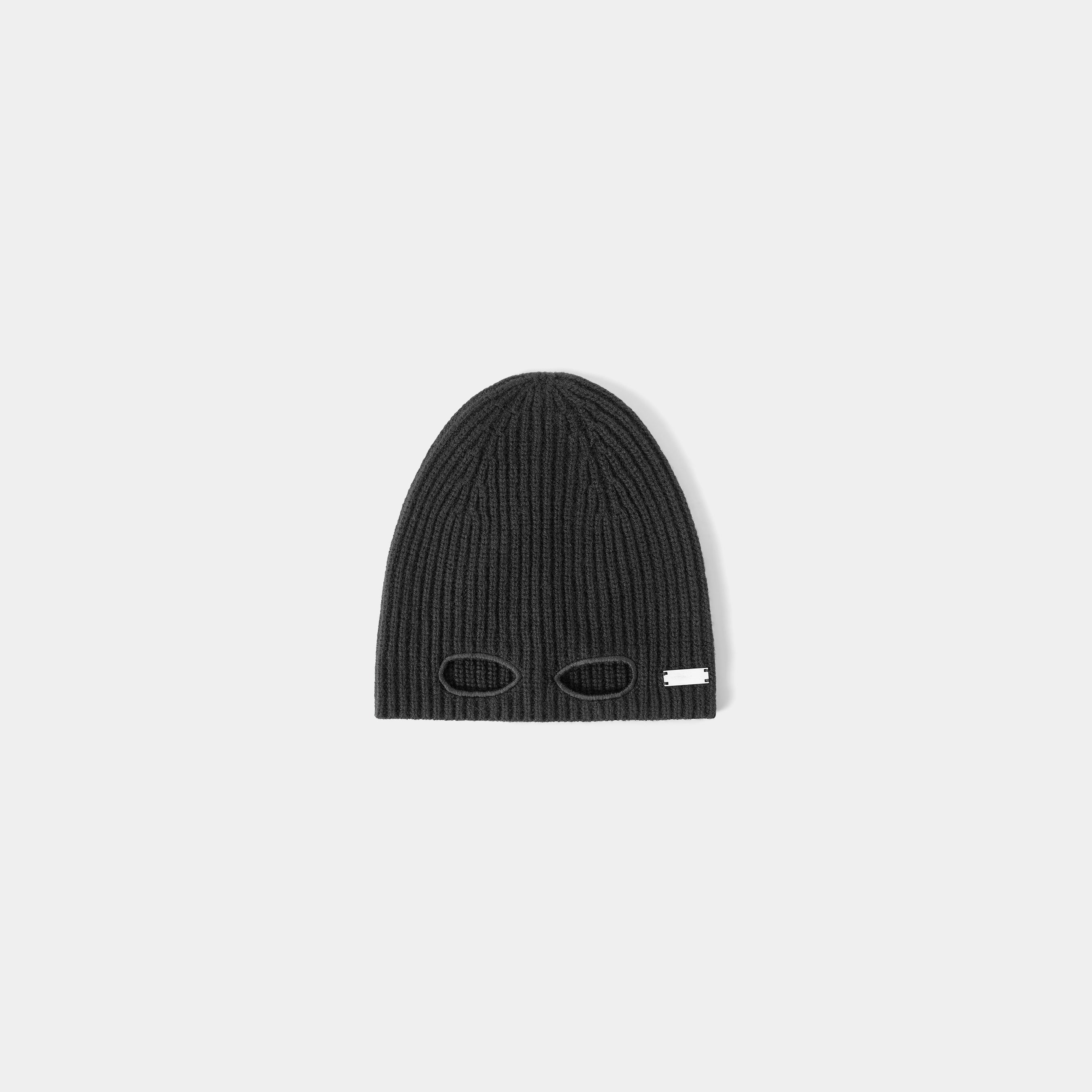 HE, product: RELIEF KNIT BEANIE (Fig. 1)