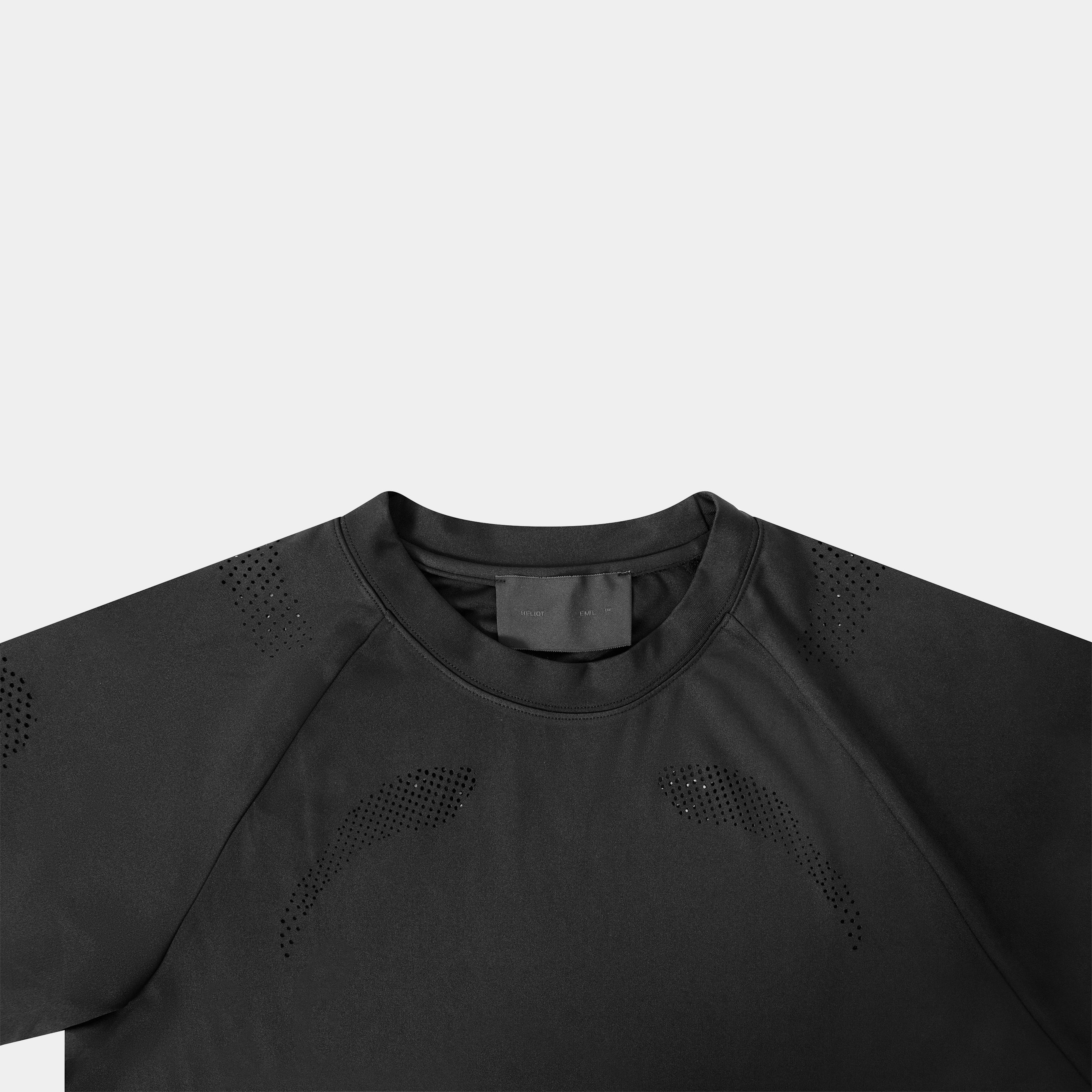 HE, product: INTINE T-SHIRT (Fig. 3)
