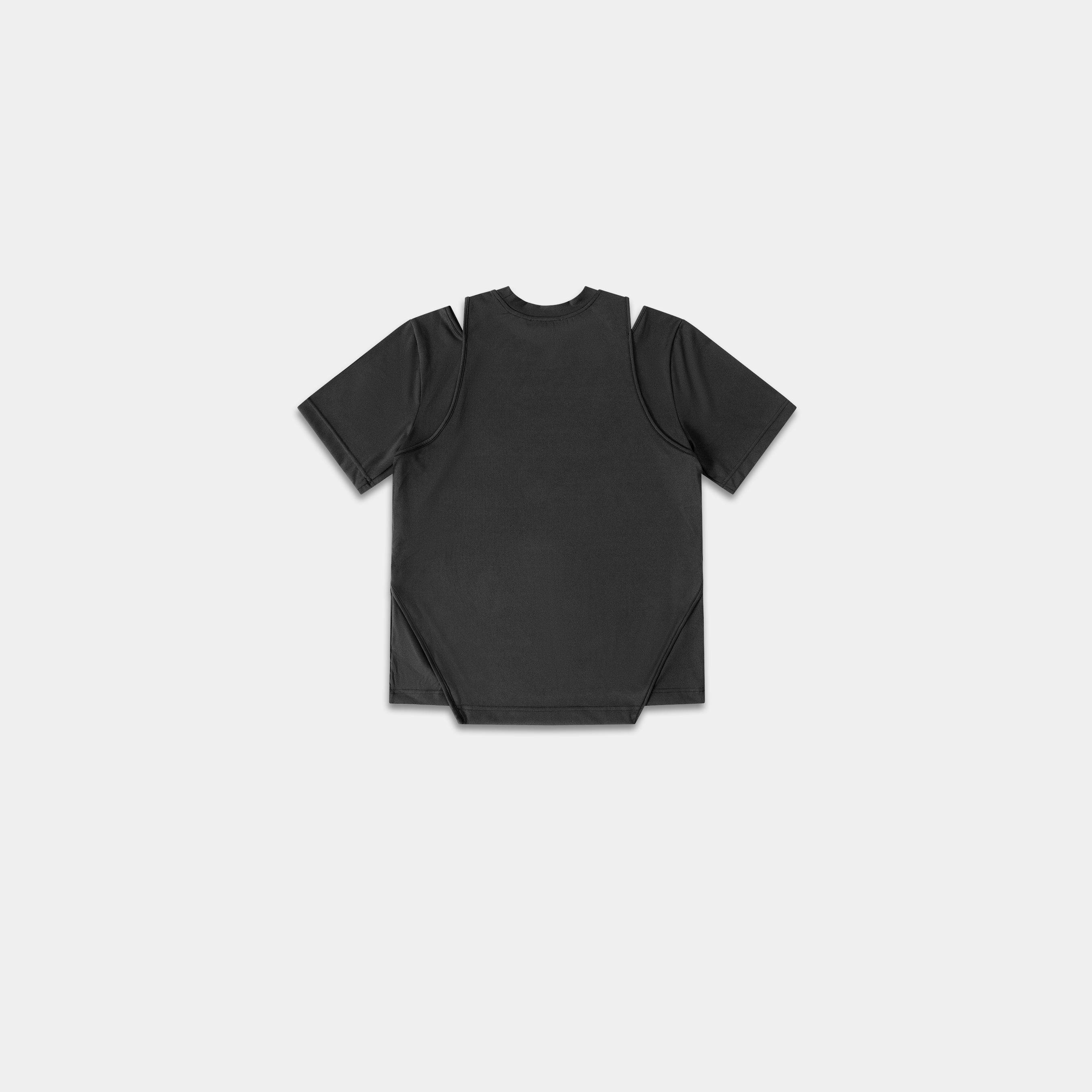 HE, product: RHYOLITE T-SHIRT (Fig. 3)