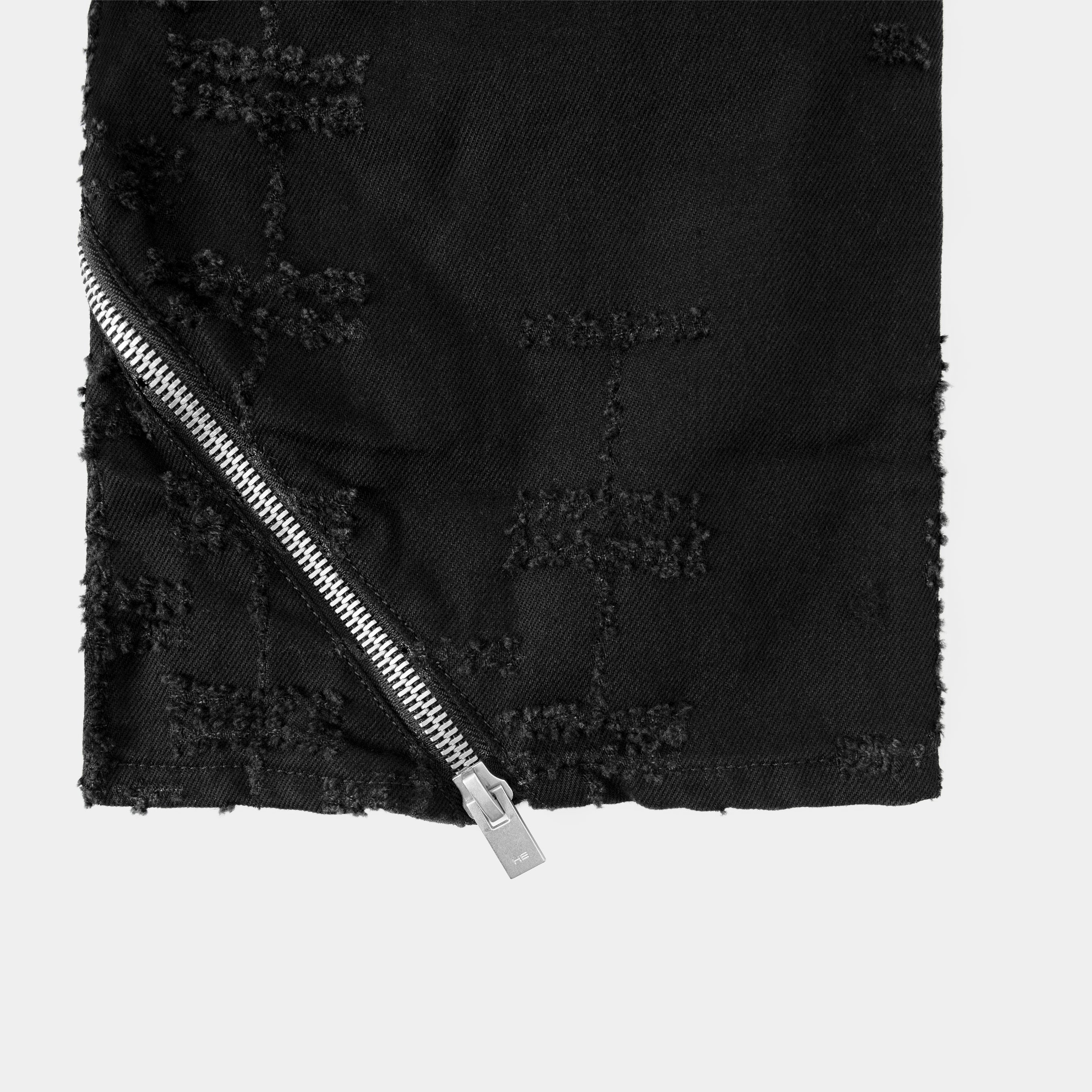 HE, product: VORONOI DENIM TROUSERS (Fig. 3)