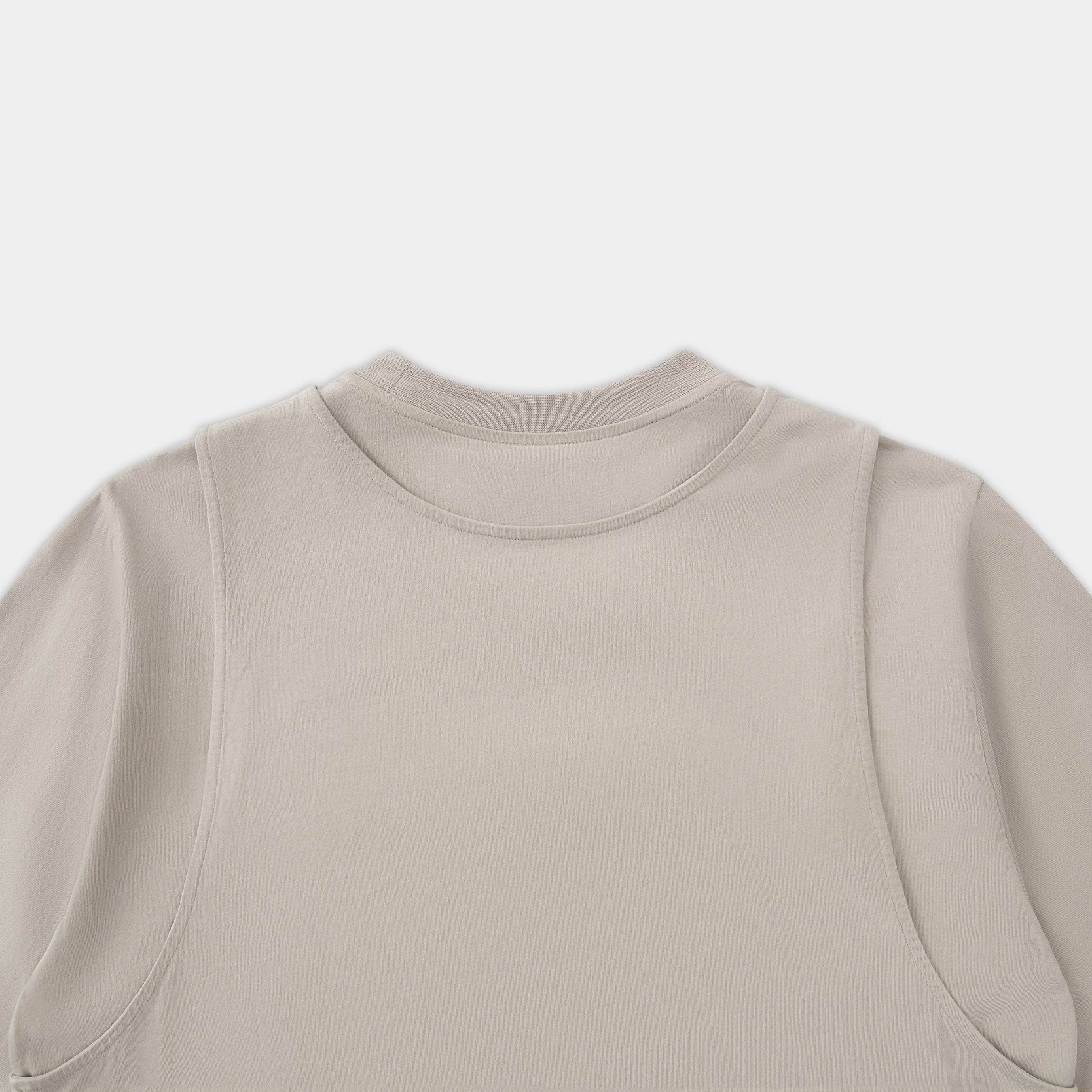 HE, product: REIN LS TEE (Fig. 11)