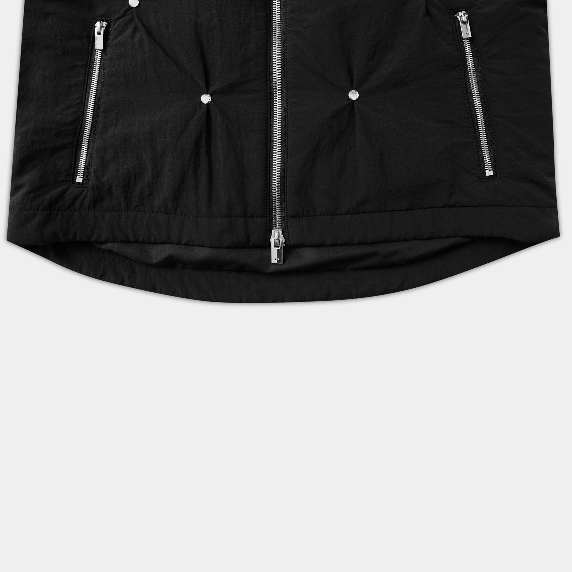 HE, product: VOX VEST (Fig. 8)