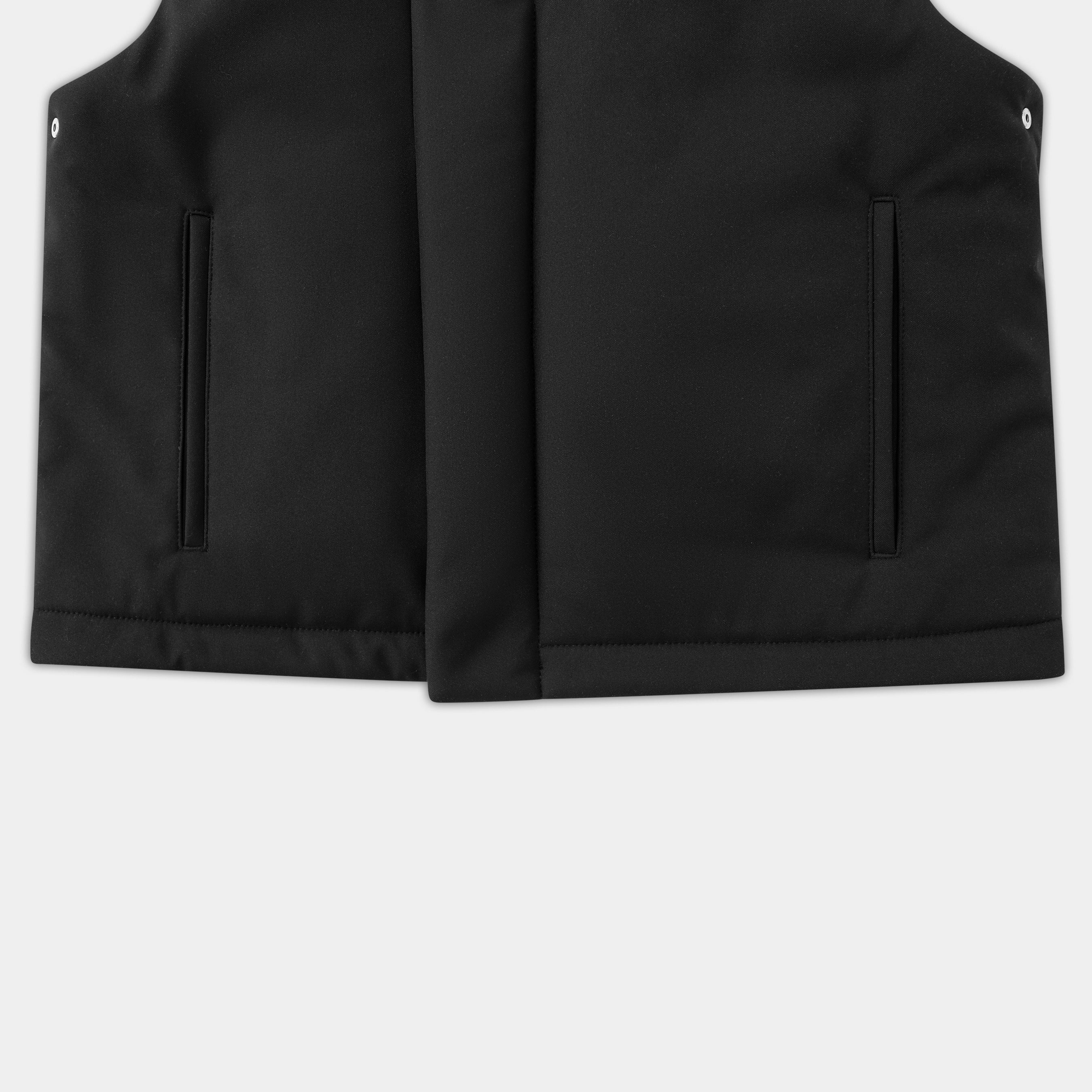 HE, product: OVERTONE VEST (Fig. 6)