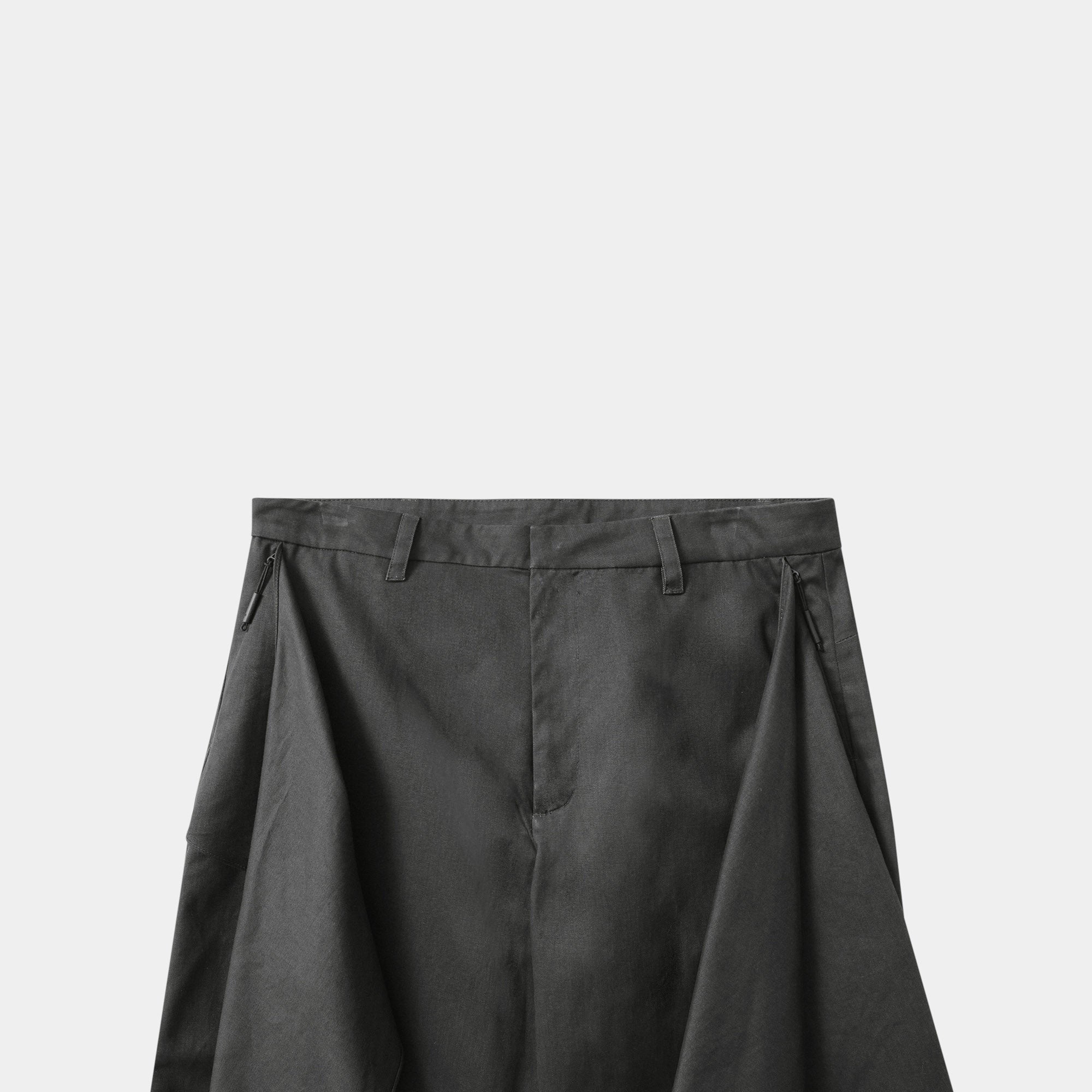 HE, product: SONEME TROUSERS (Fig. 8)