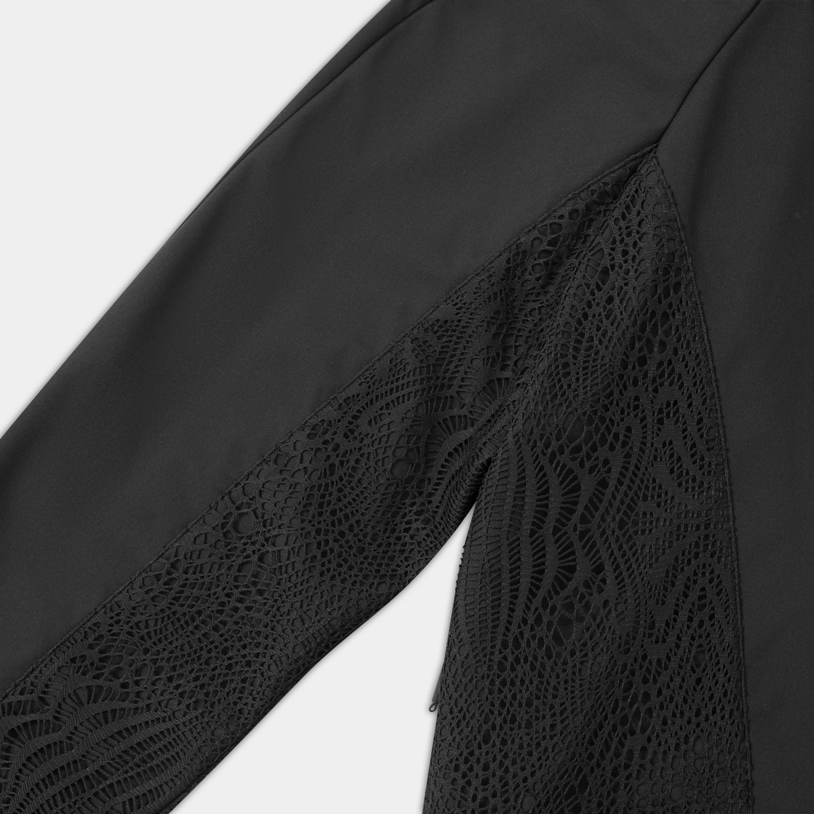 HE, product: OVERTONE JACKET (Fig. 4)