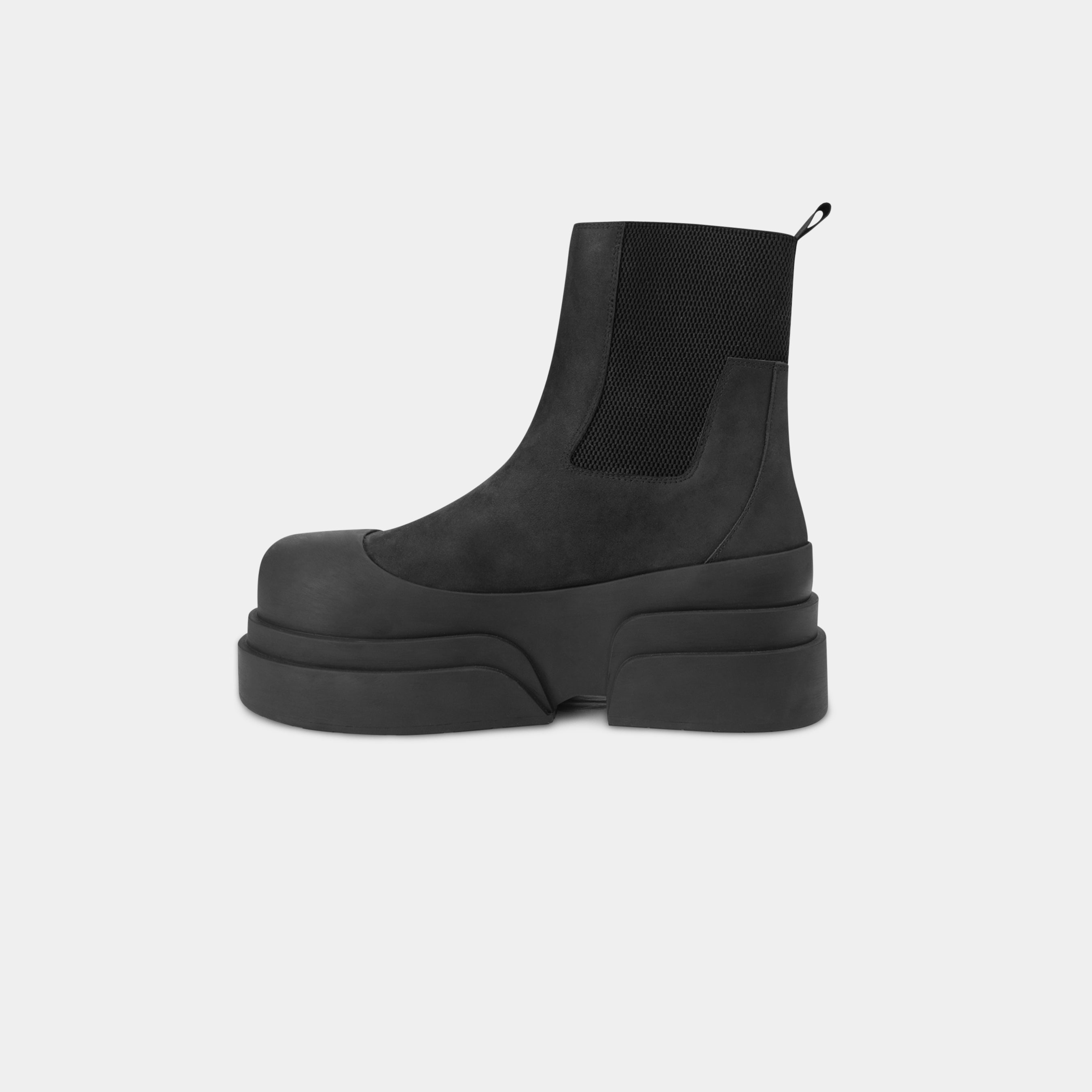 HE, product: SONOMATIC BOOTS (Fig. 7)