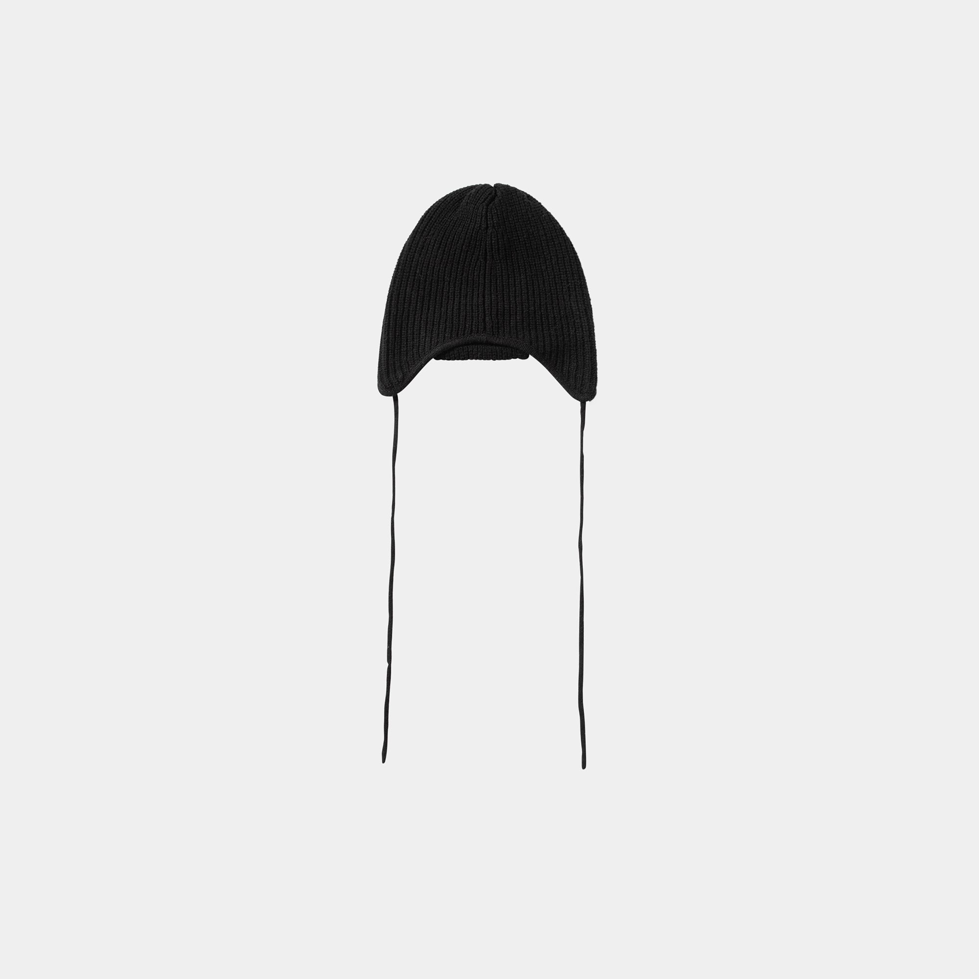 HE, product: DALES BEANIE (Fig. 4)